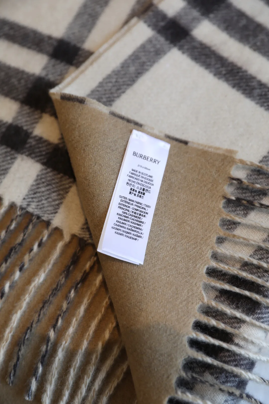 Шарфы Burberry 5049049