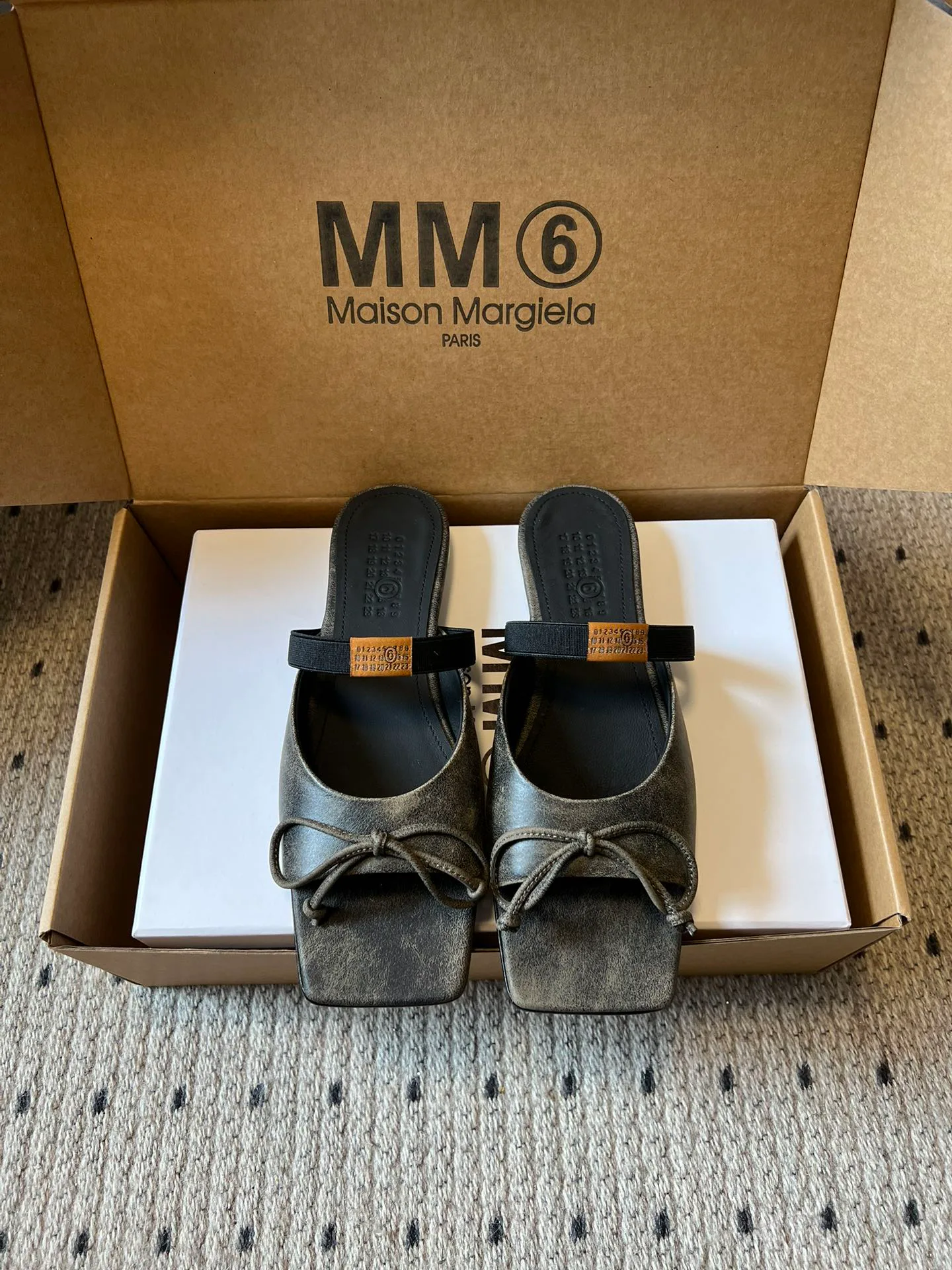 Шлепанцы Женские Maison Margiela 478992