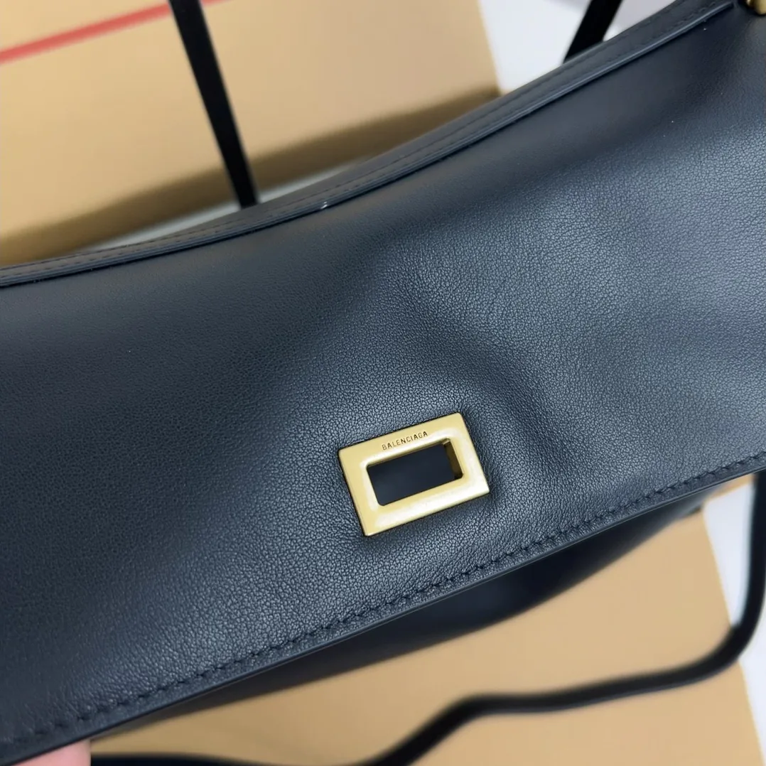 Классические Сумки Женские Balenciaga 11872214