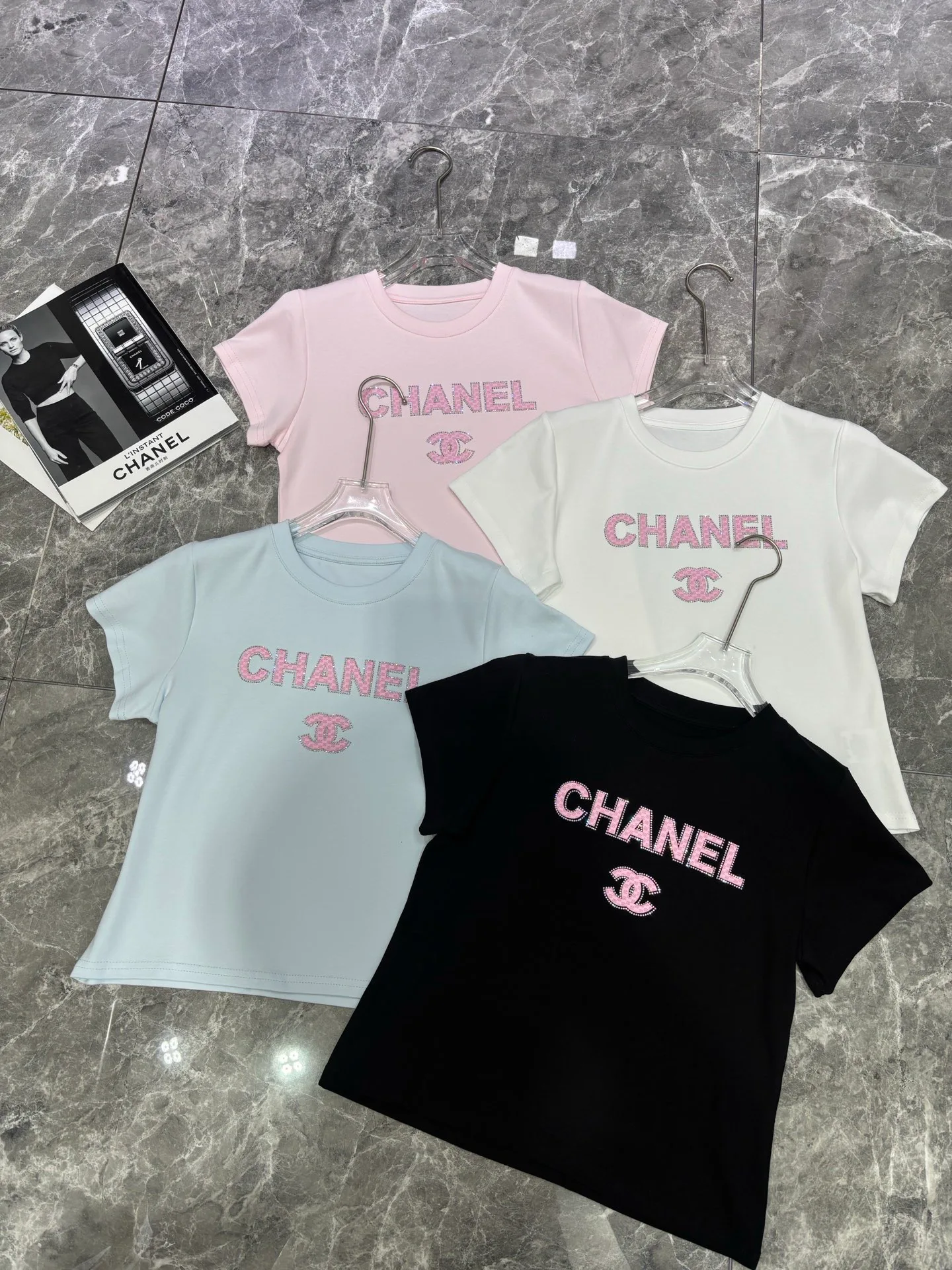 Футболки Женские Chanel 12545777