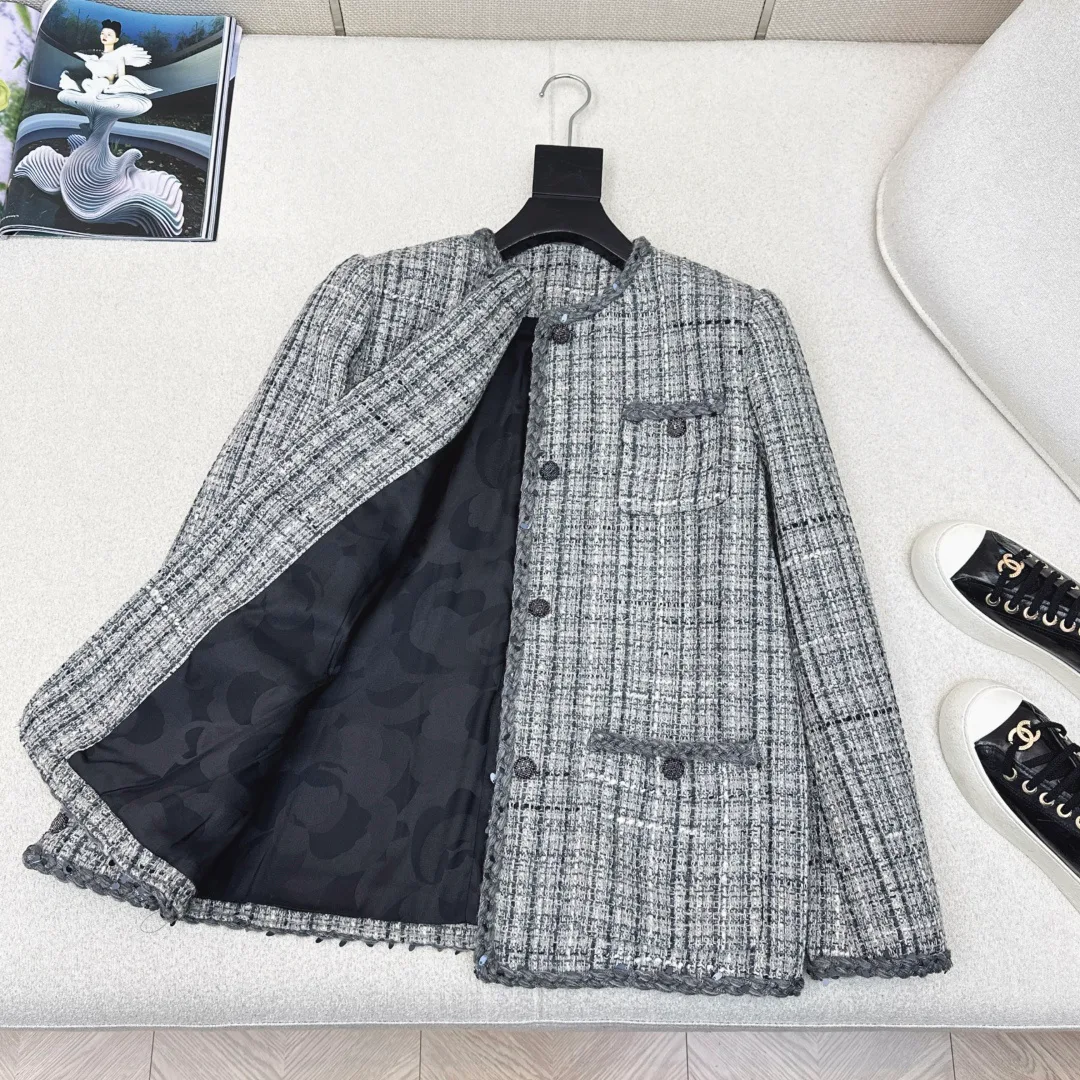 Жакеты Женские Chanel 11868316