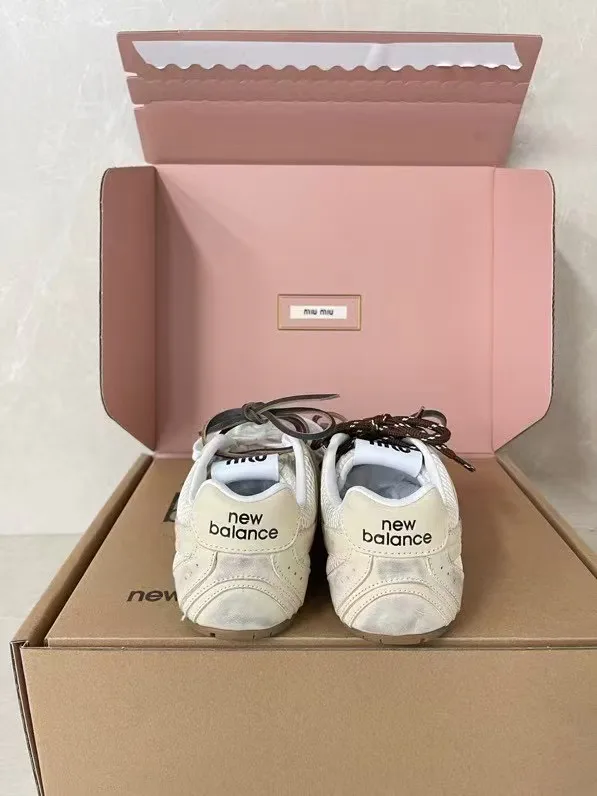 Кроссовки Женские Miu Miu 12799611