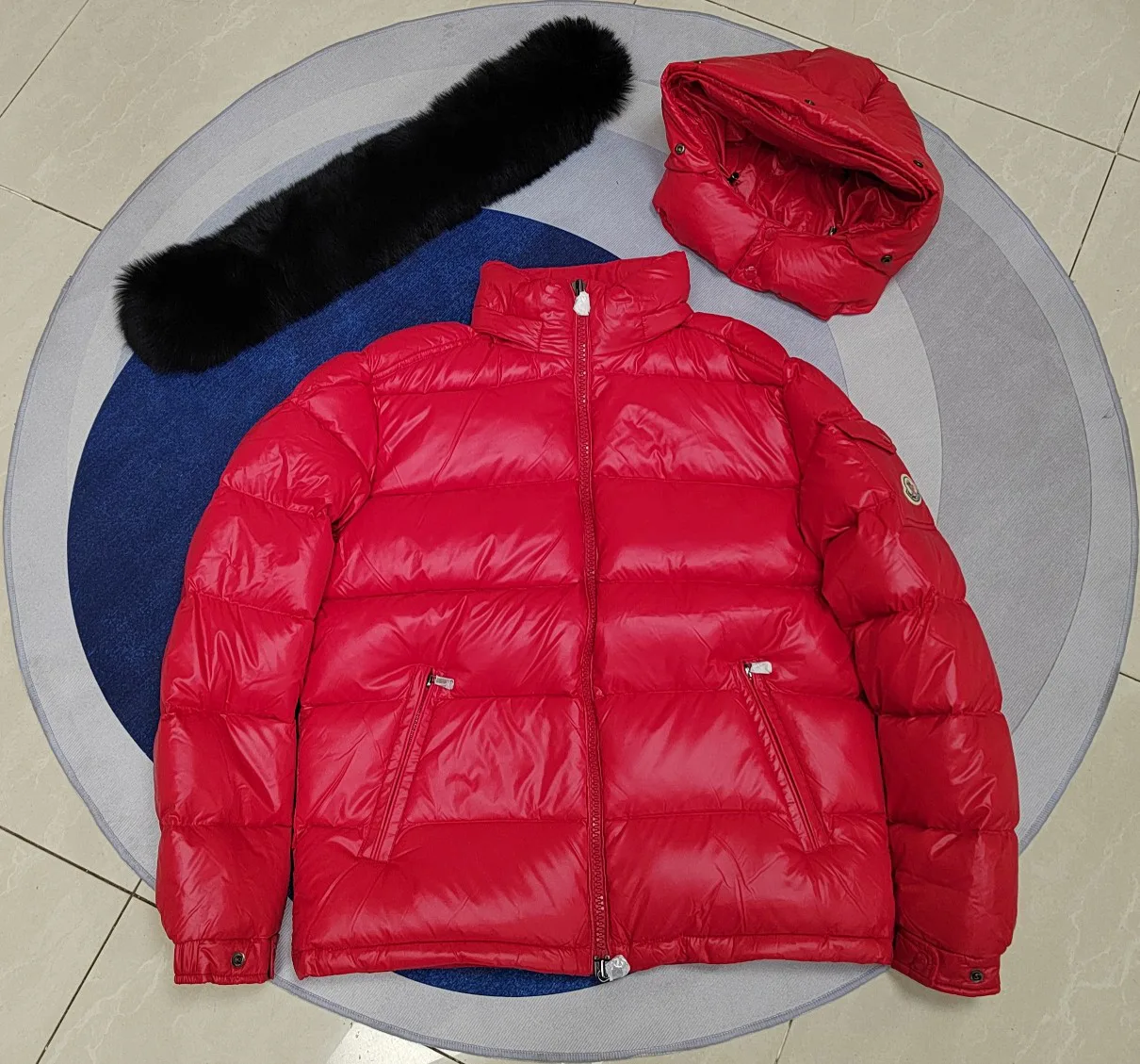 Куртки И Пуховики Женские Moncler 19202374