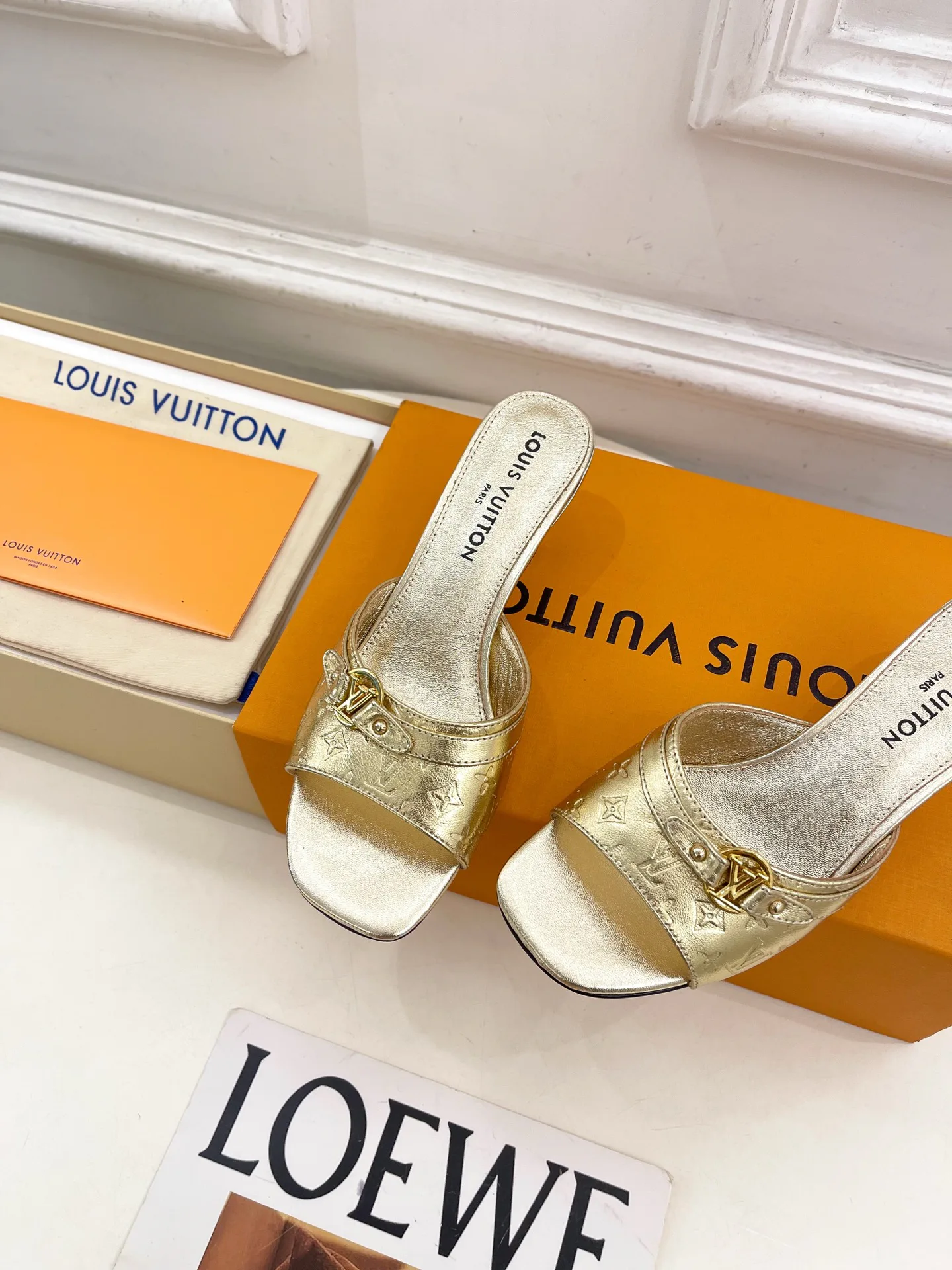 Босоножки Женские Louis Vuitton 11165616