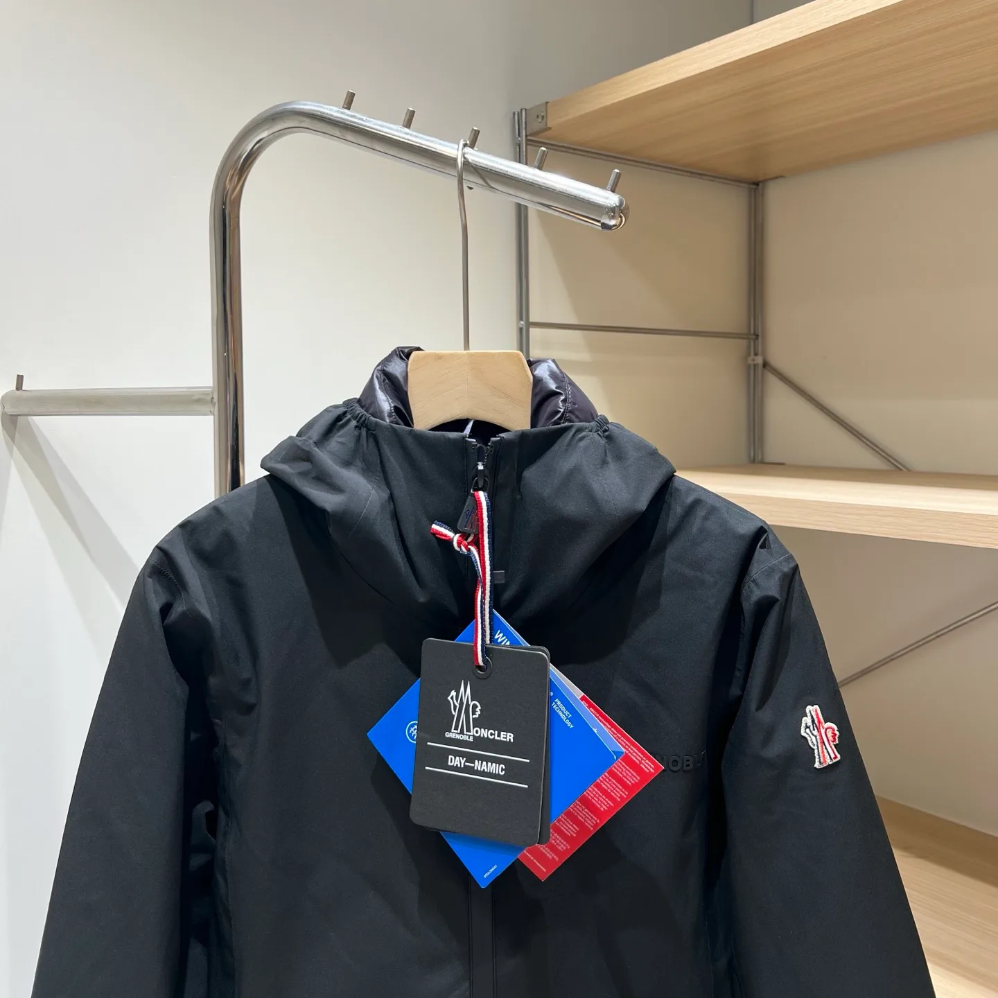Куртки И Пуховики Женские Moncler 18131361