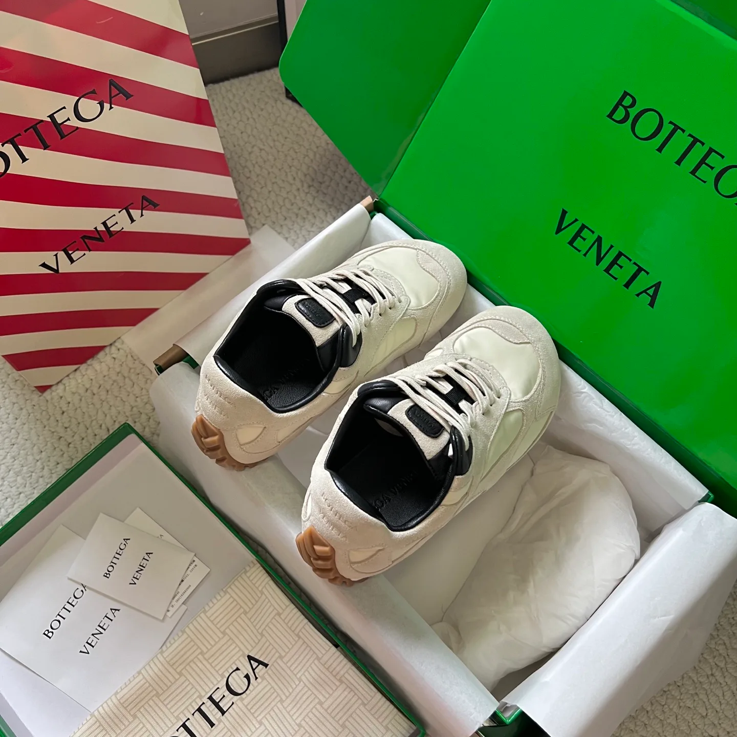 Кроссовки Женские Bottega Veneta 11565975