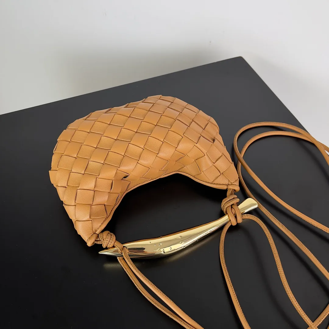 Сумки На Ремне Женские Bottega Veneta 12788332