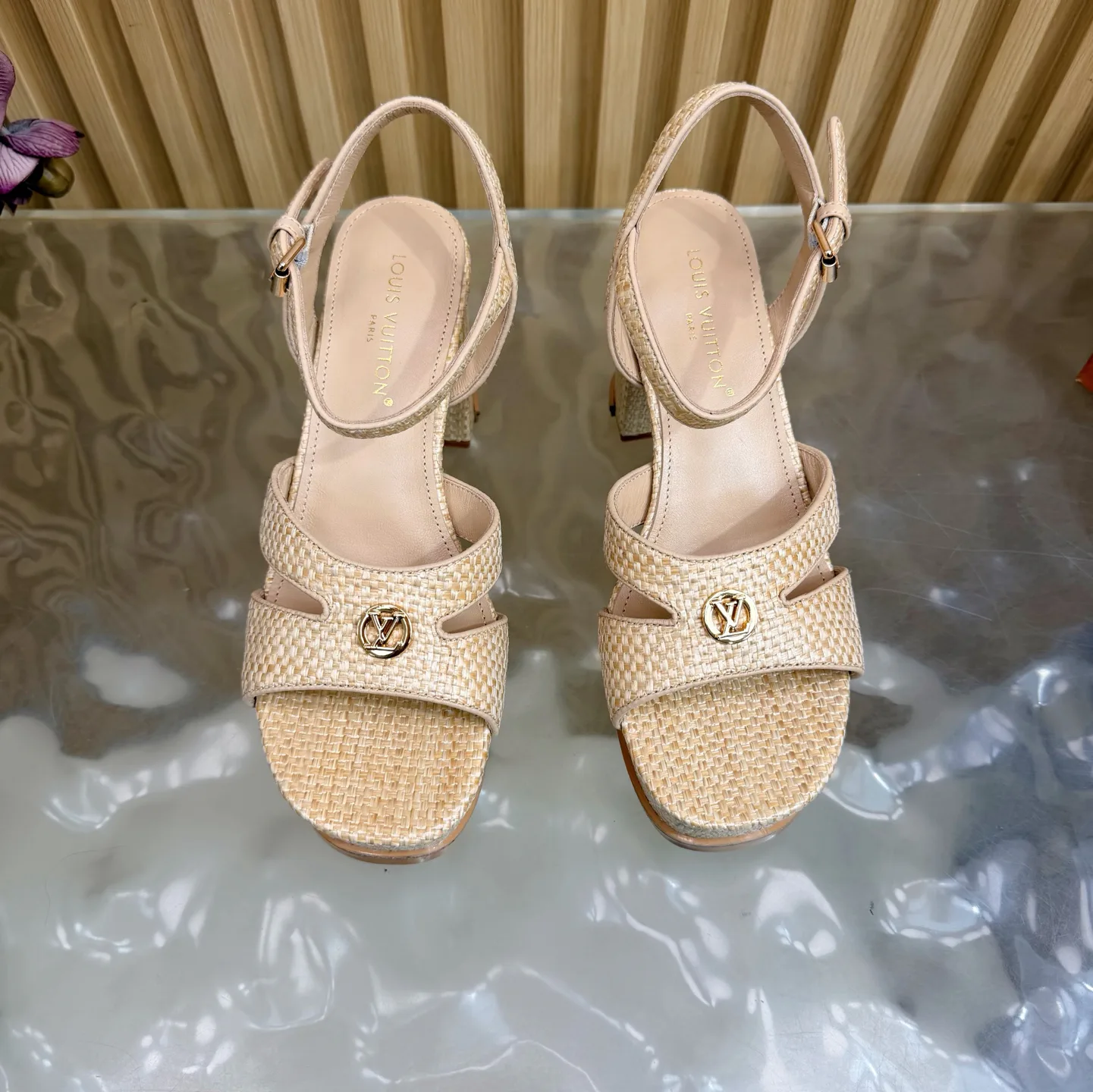 Босоножки Женские Louis Vuitton 629260