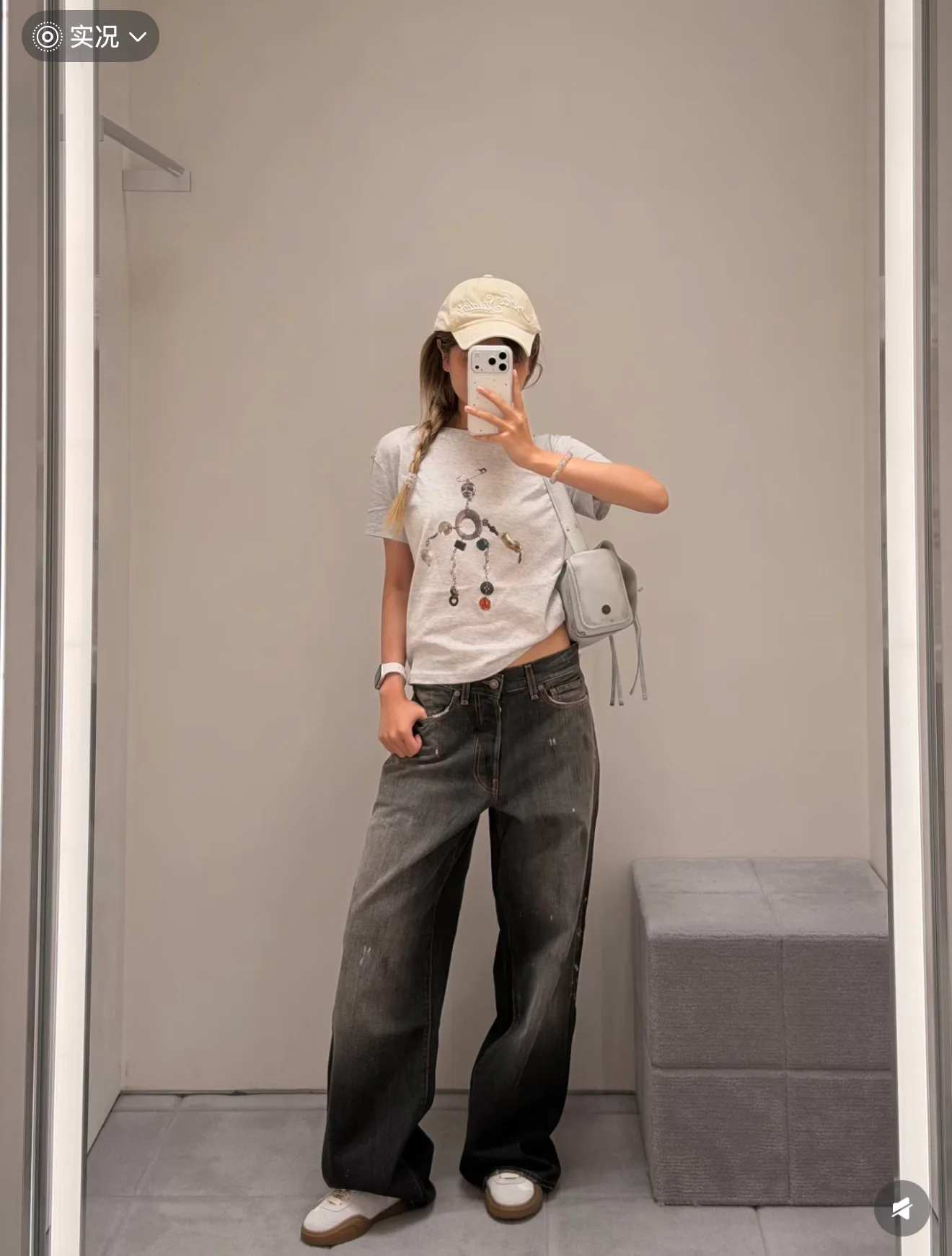 Футболки Женские Acne Studios 17166000