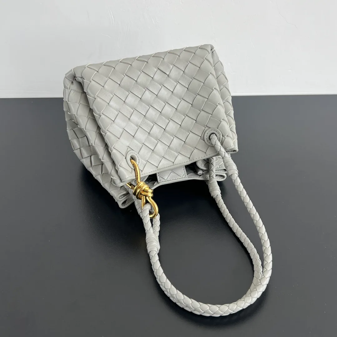 Классические Сумки Женские Bottega Veneta 11425393