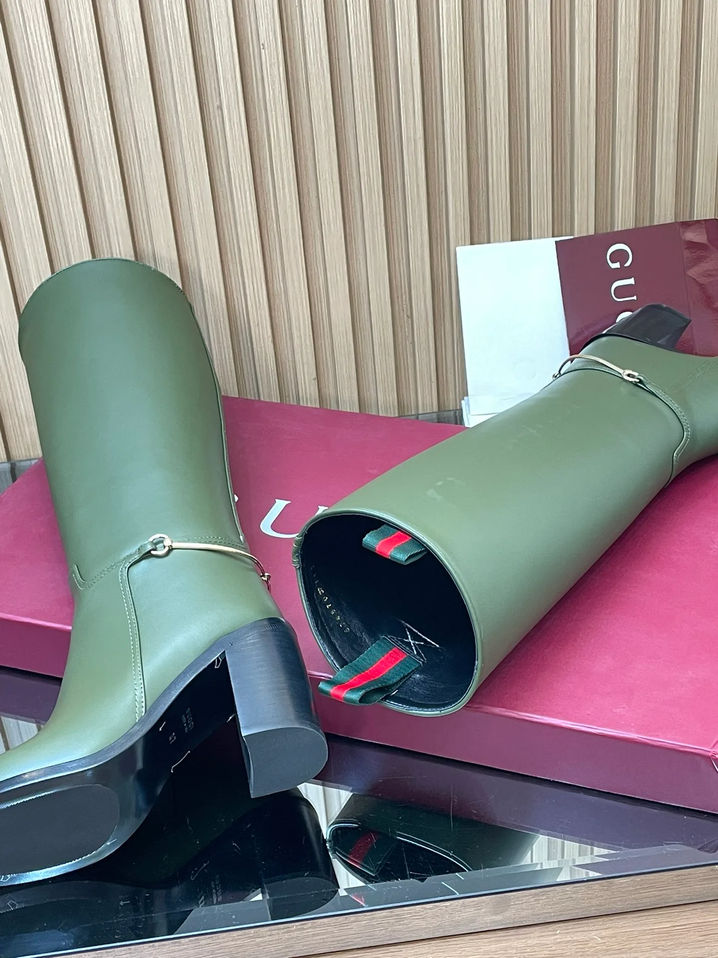 Сапоги Женские Gucci 875893