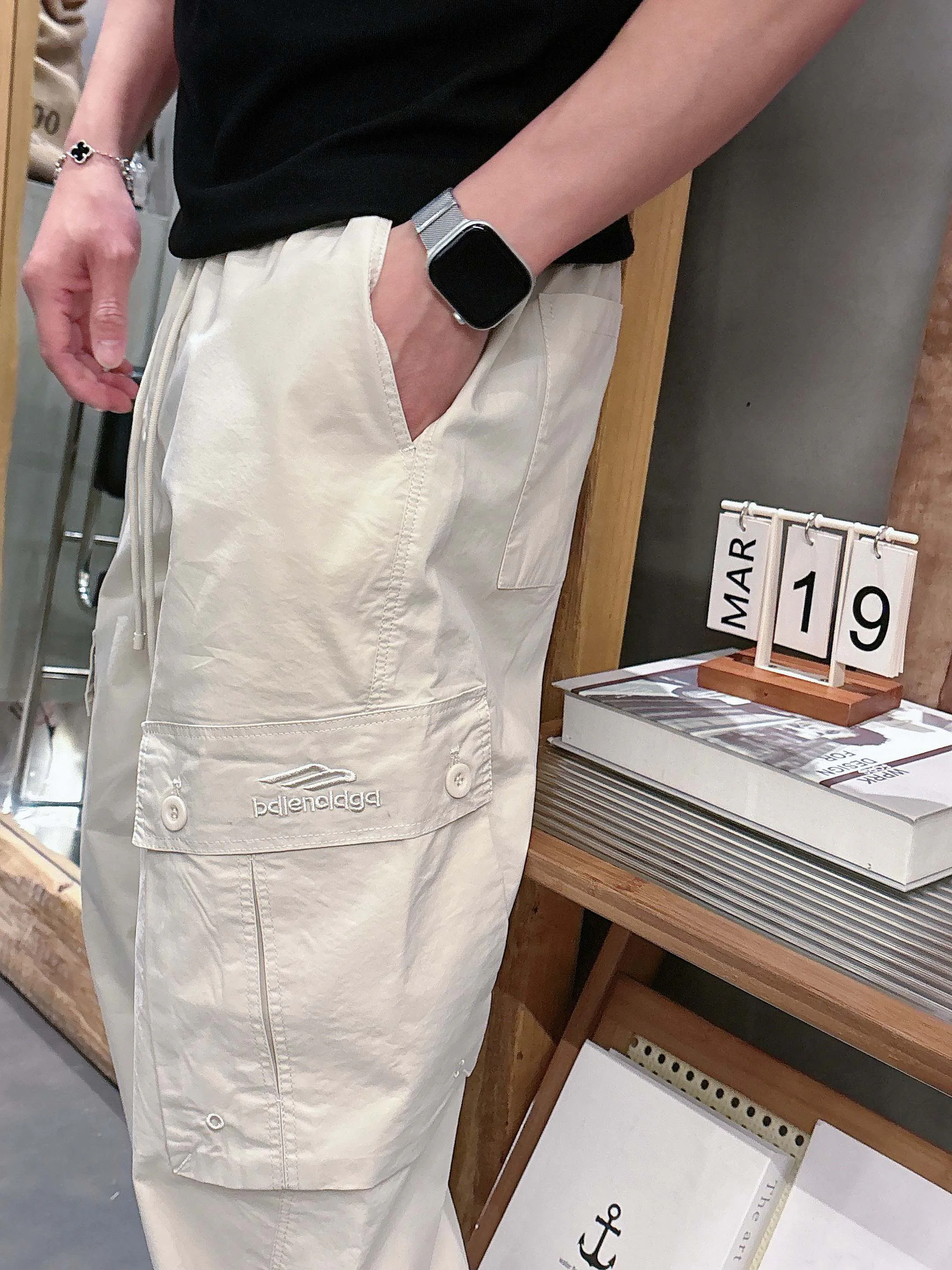 Брюки Мужские Balenciaga 12953961