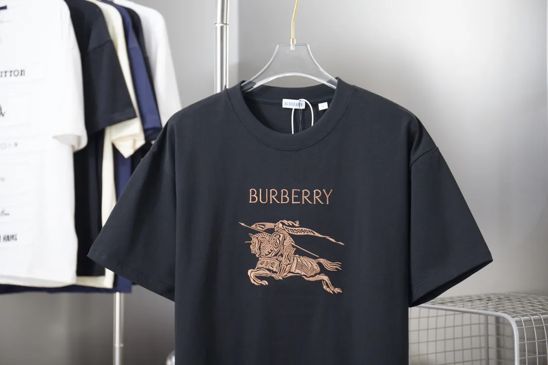 Футболки Женские Burberry 10937910