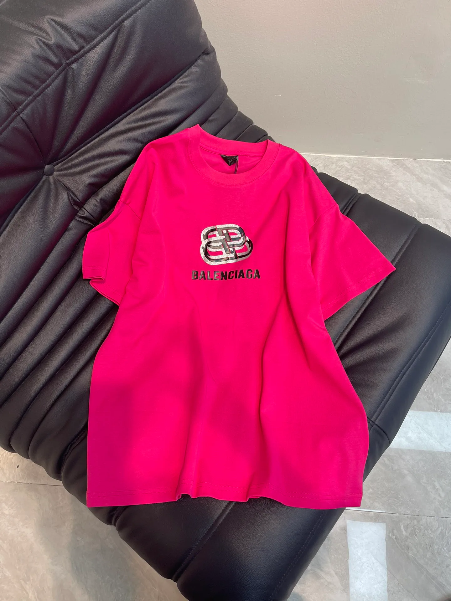 Футболки Женские Balenciaga 35472