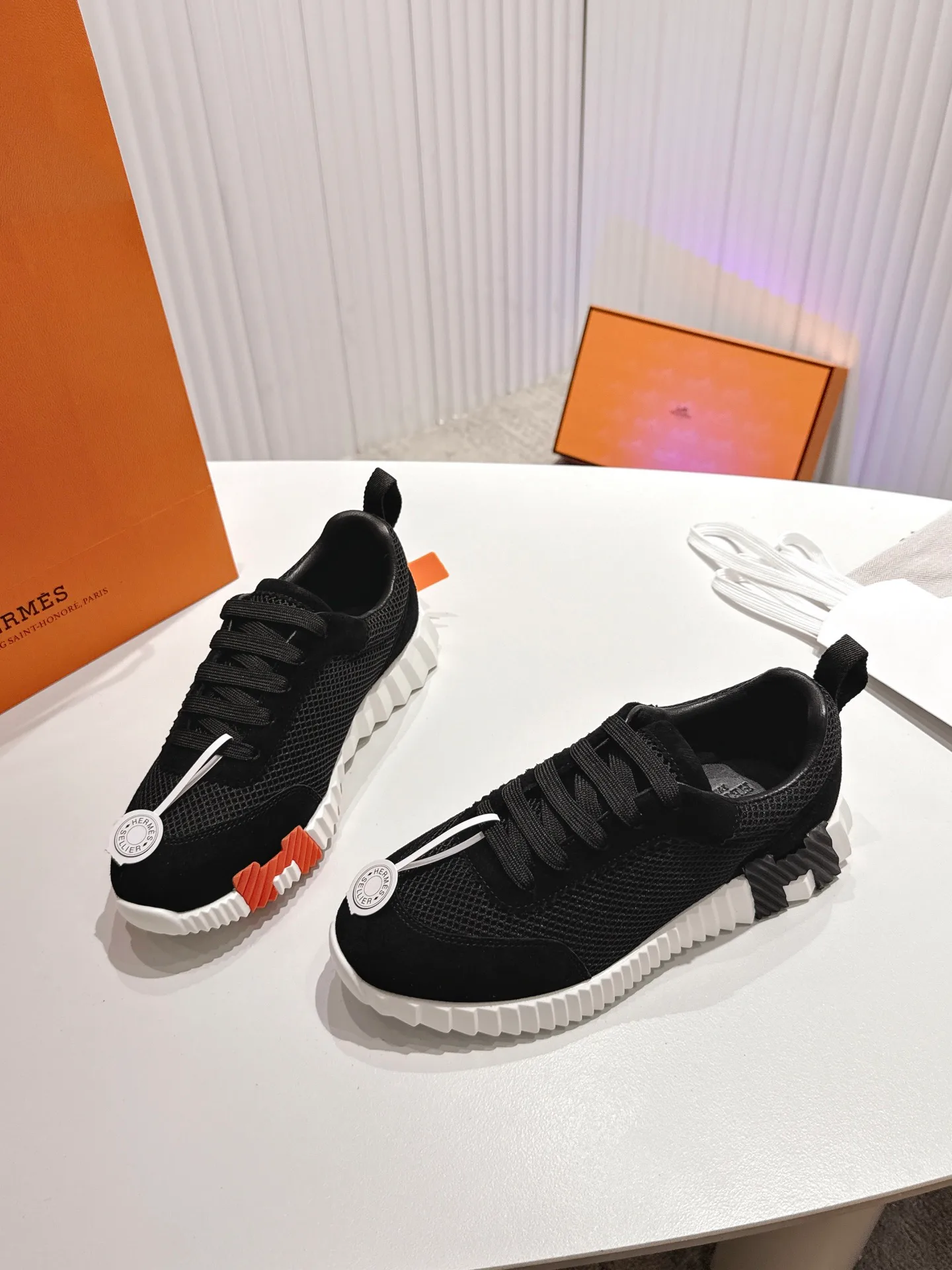 Кроссовки Женские Hermes 1744785
