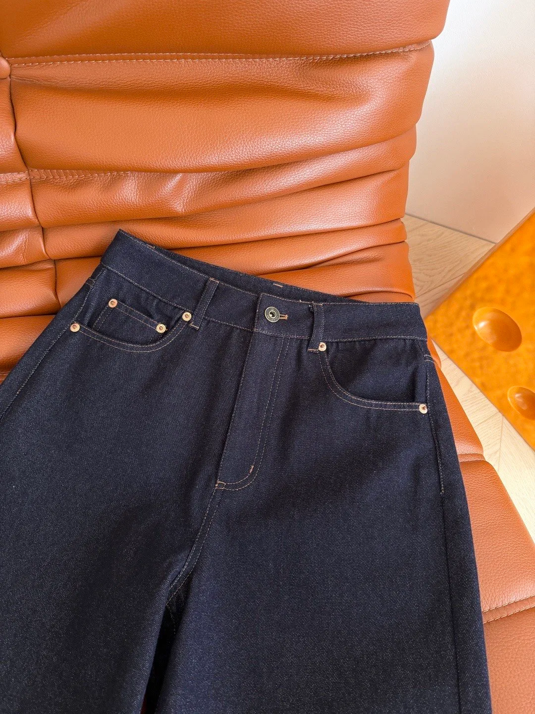 Джинсы Женские Valentino 11612387