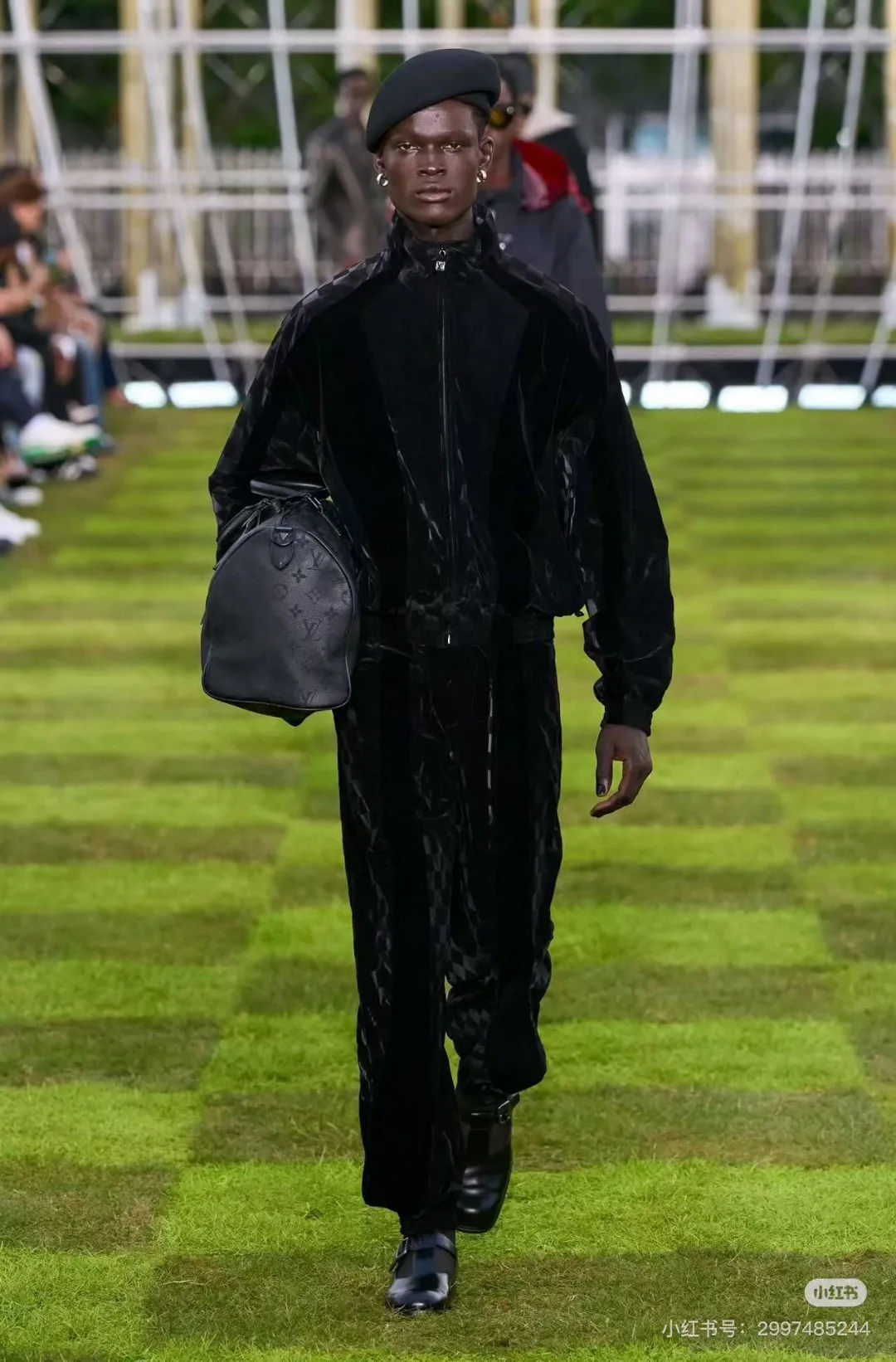 Брюки Мужские Louis Vuitton 658828