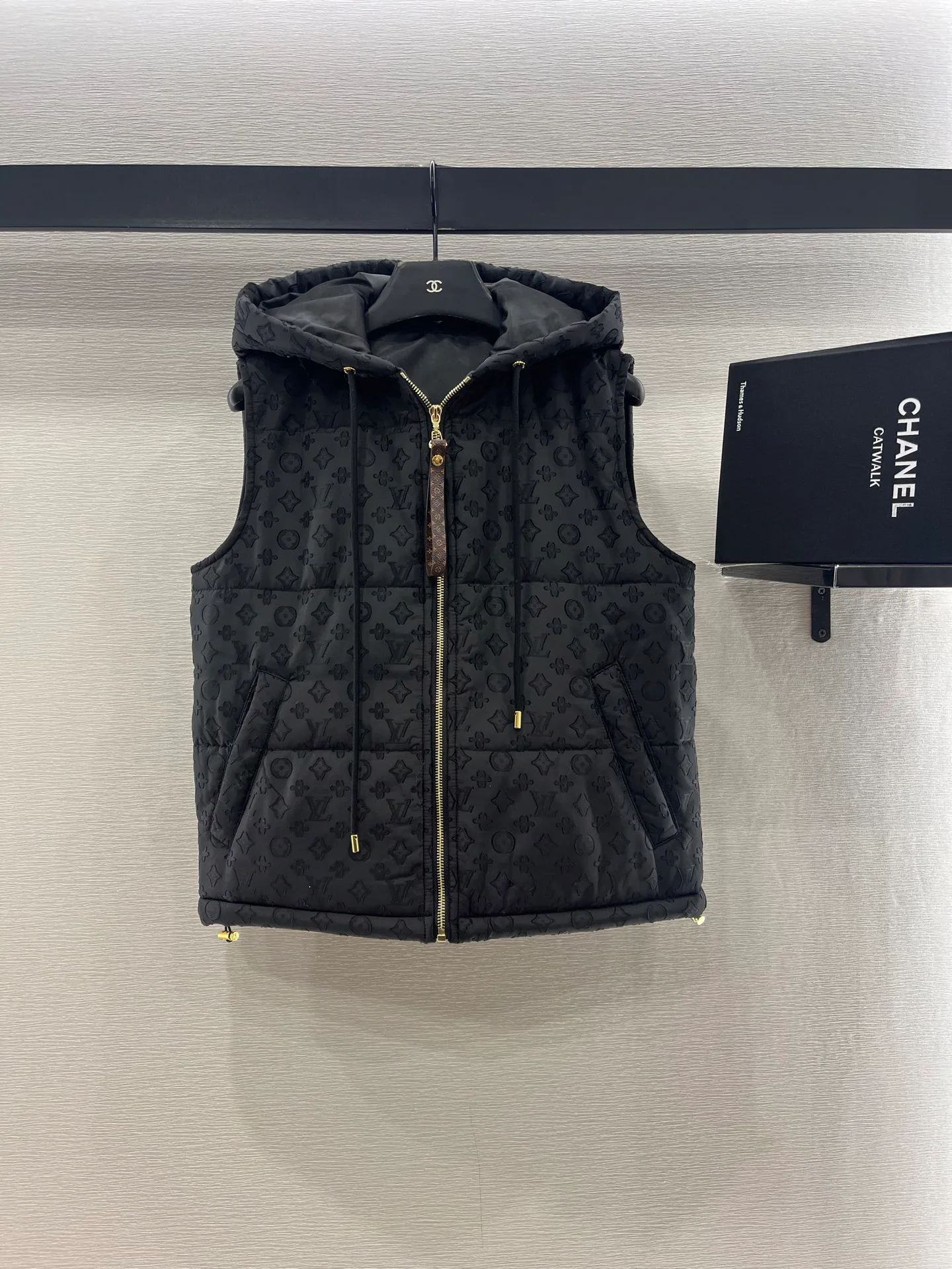 Жилеты Женские Louis Vuitton 252596