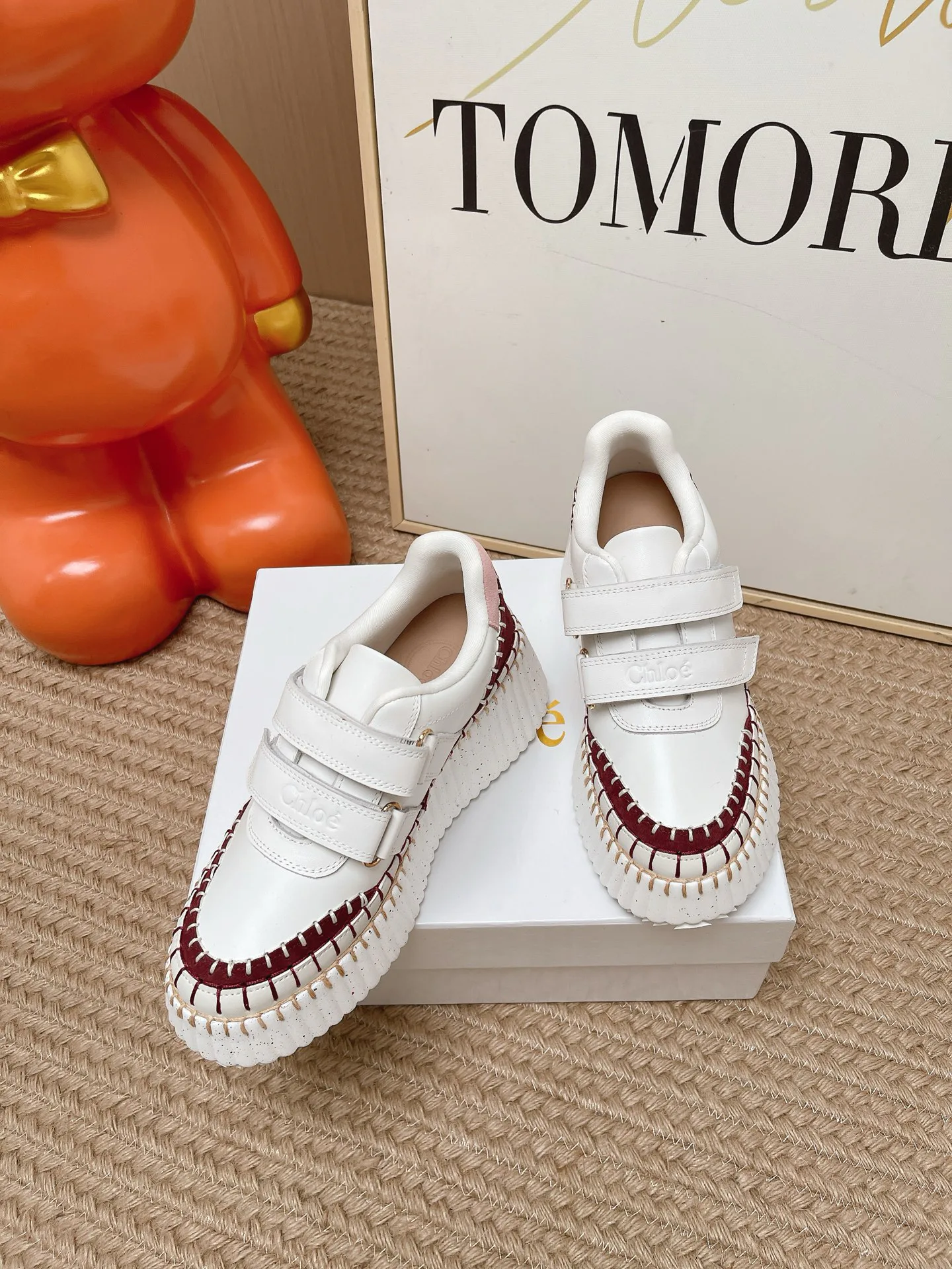Кроссовки Женские Chloe 16892222