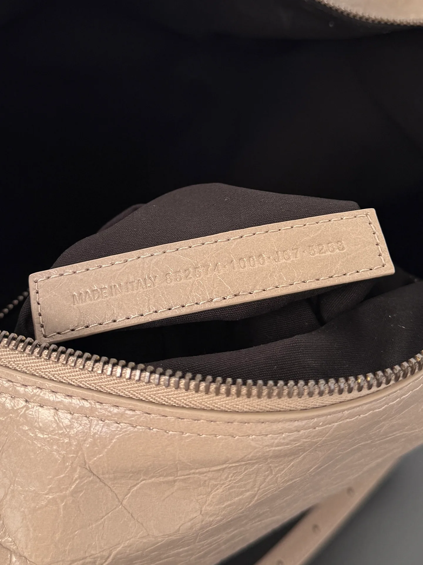 Сумки На Ремне Женские Balenciaga 11386855