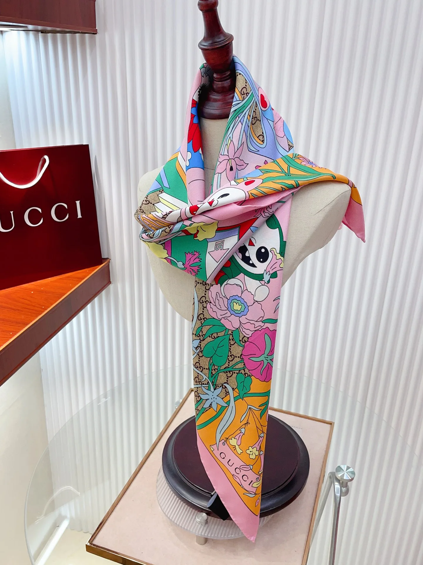 Платки Gucci 14190875
