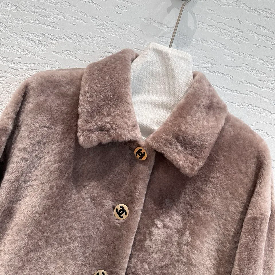 Кожаные Куртки И Дублёнки Женские Chanel 18722058