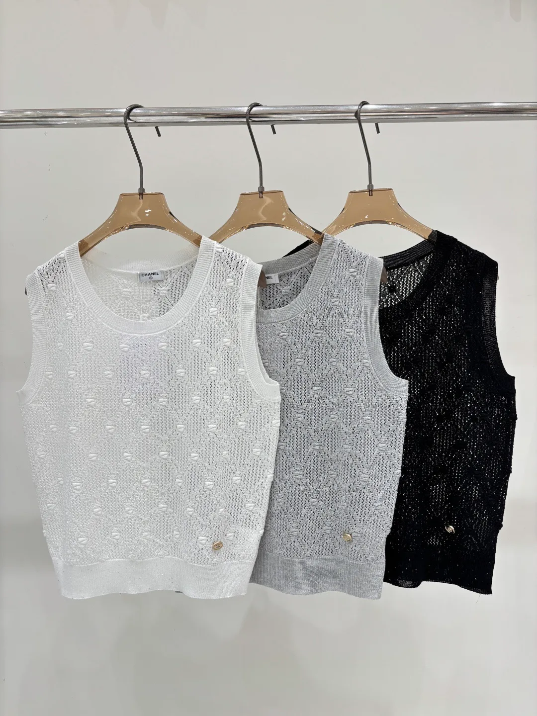 Жилеты Женские Chanel 13479786