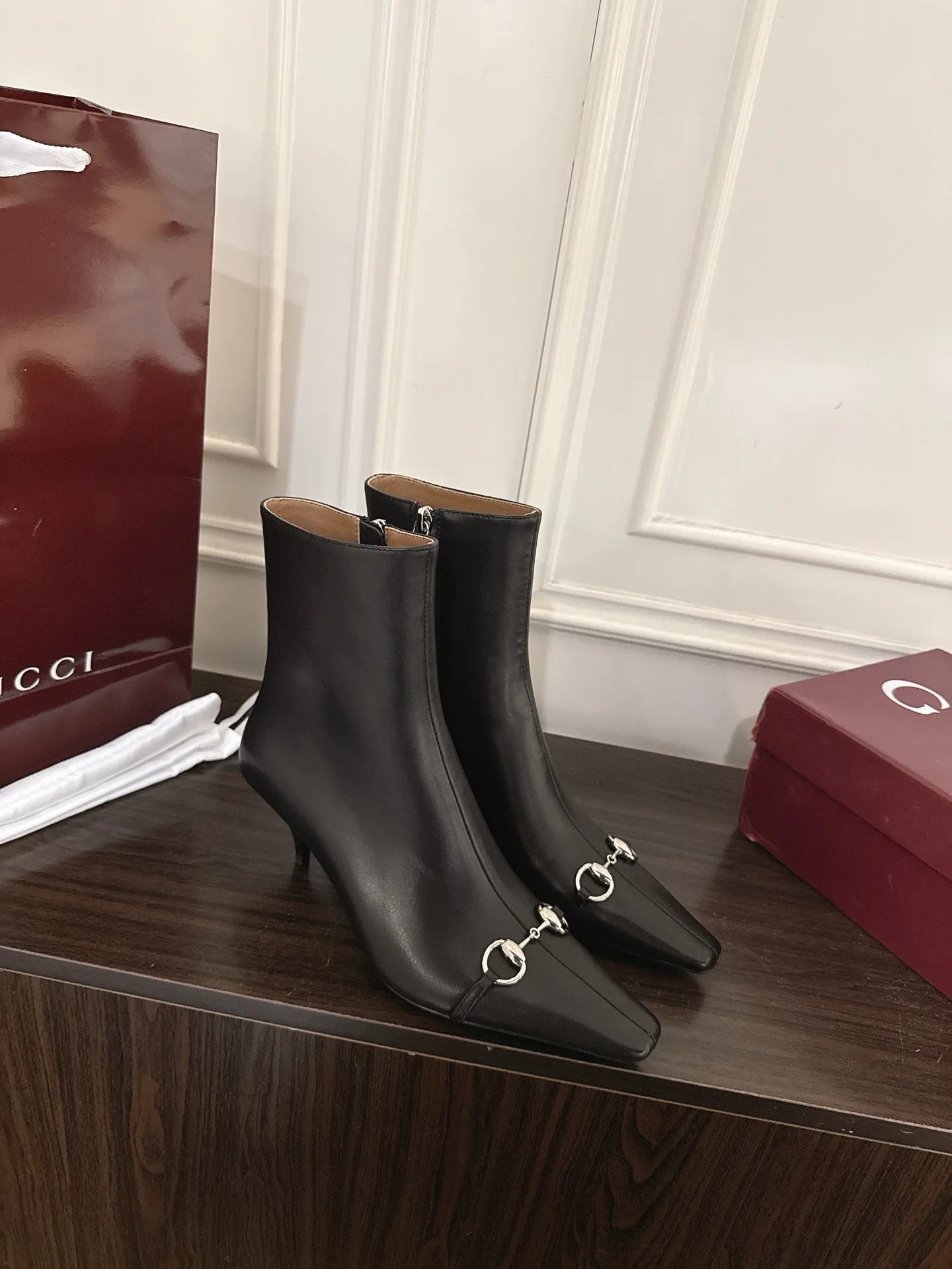Ботильоны Женские Gucci 17956795