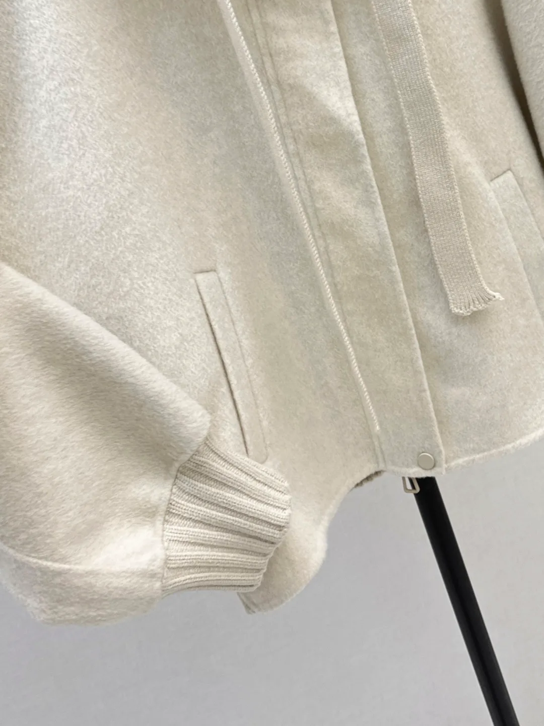 Куртки И Пуховики Женские Max Mara 77115