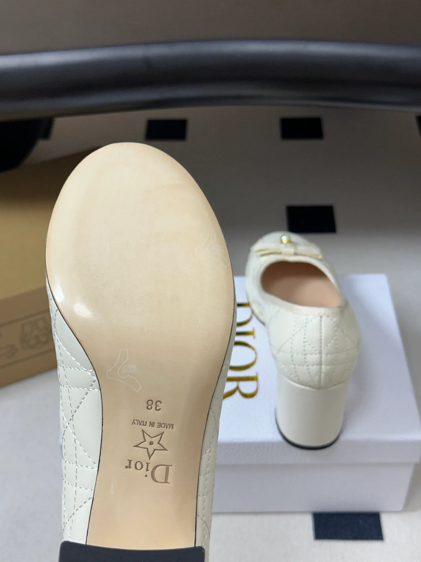 Туфли Женские Christian Dior 18049444