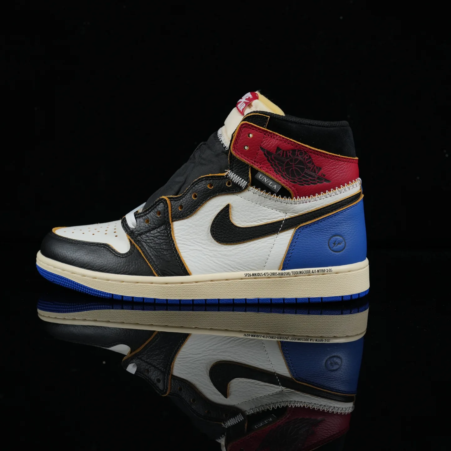 Кроссовки Женские Air Jordan 612917