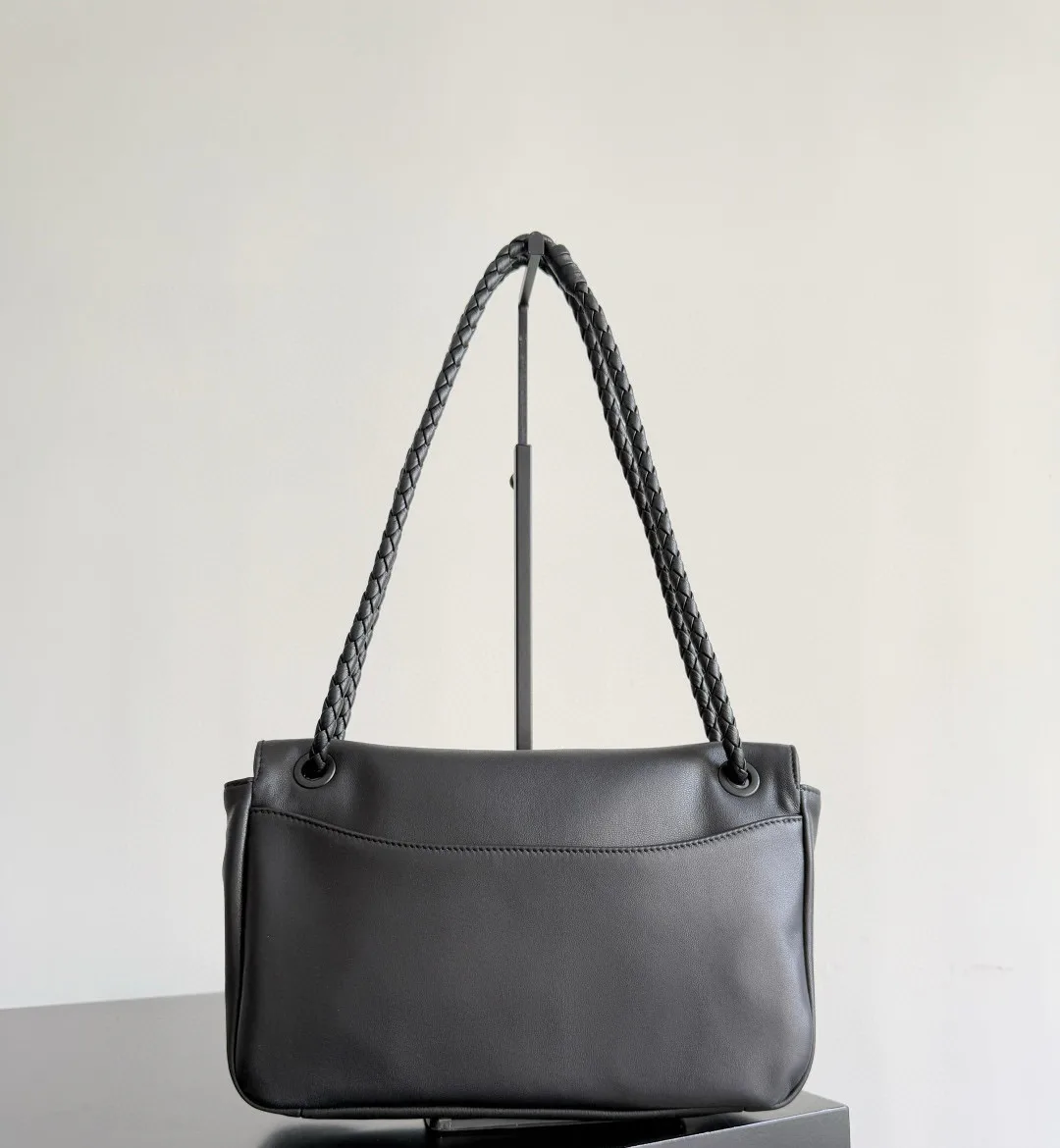 Классические Сумки Женские Bottega Veneta 12729411