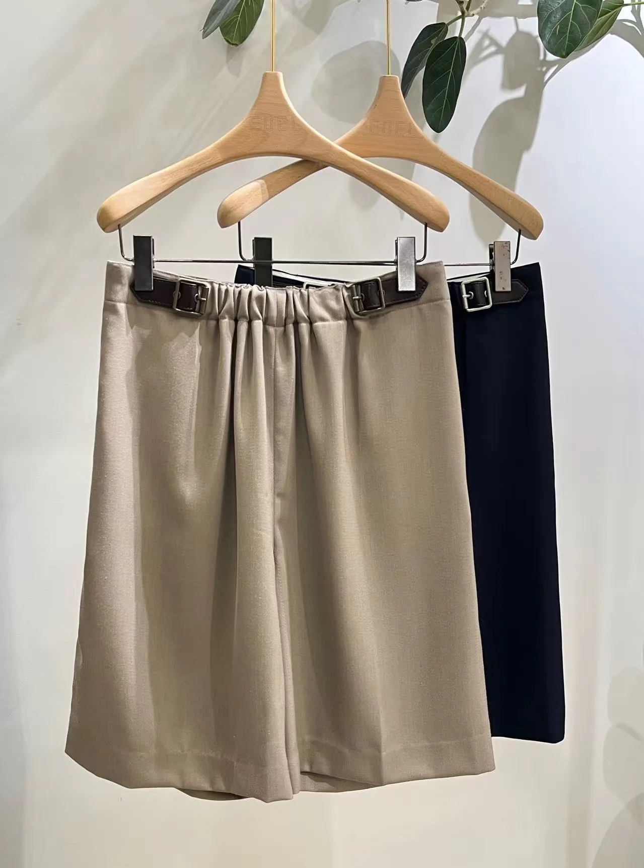 Шорты Женские Loewe 10690795