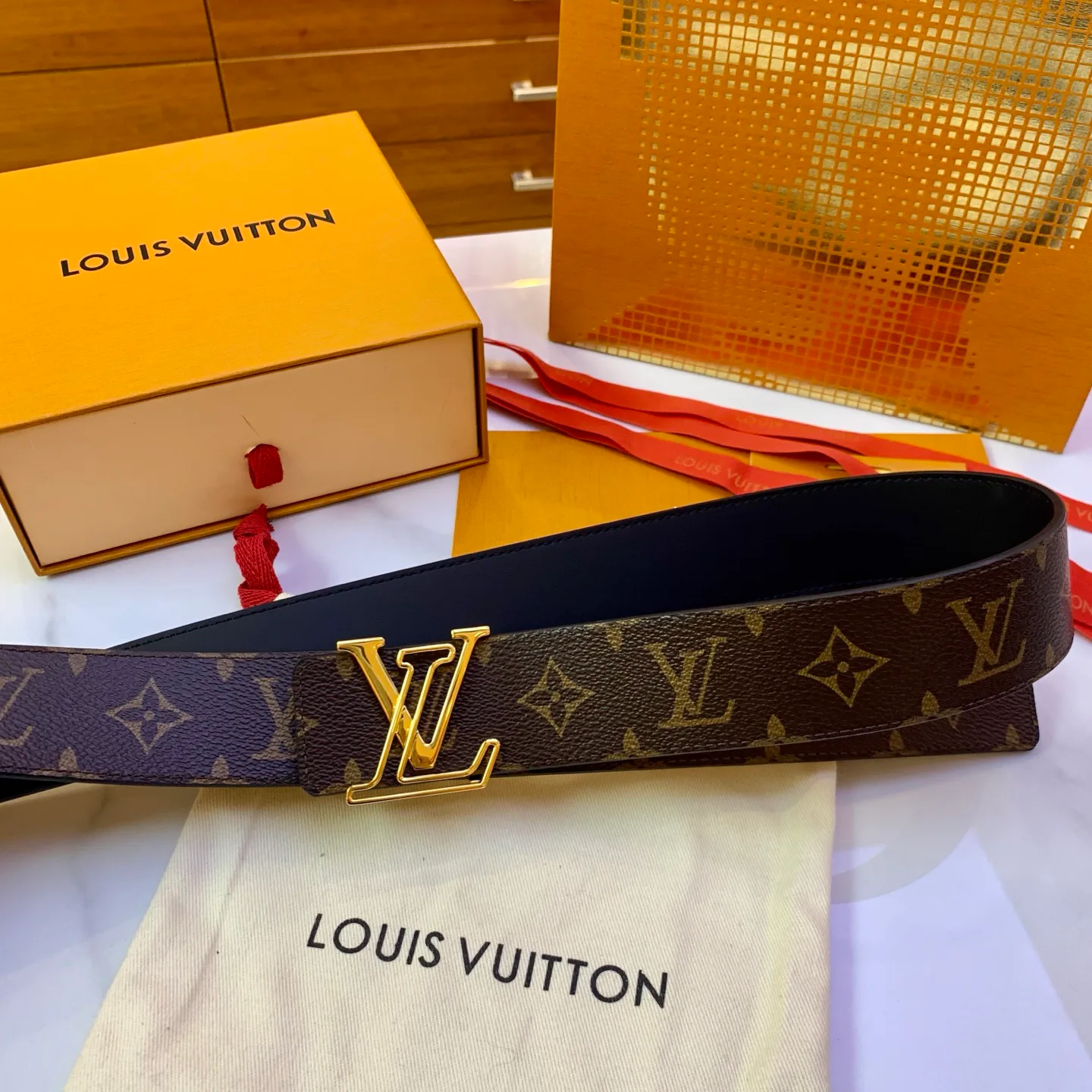 Ремни Louis Vuitton 17725237