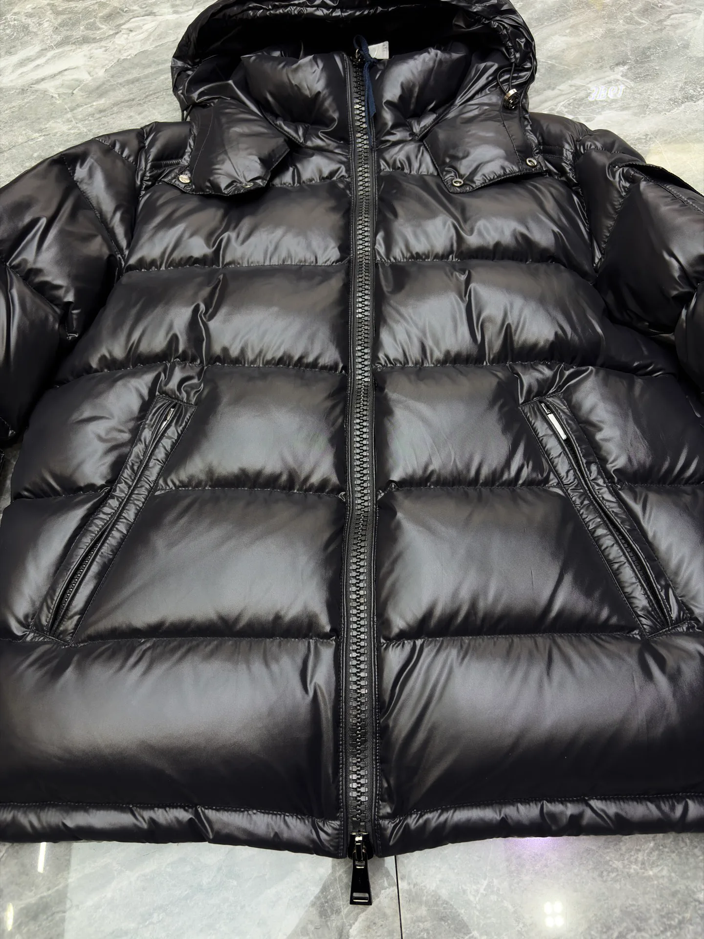 Куртки И Пуховики Женские Moncler 17568657