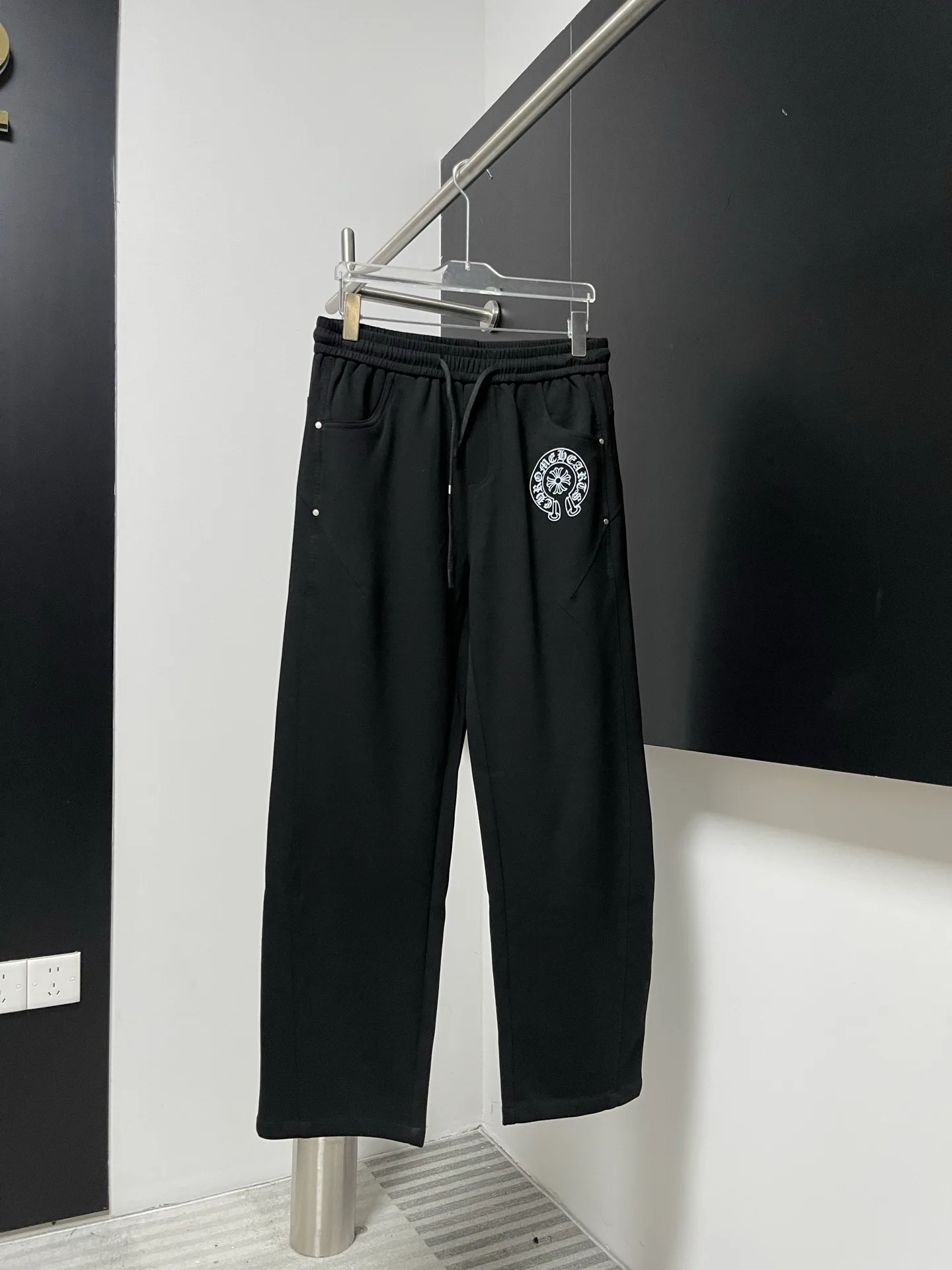 Брюки Мужские Chrome Hearts 17902473
