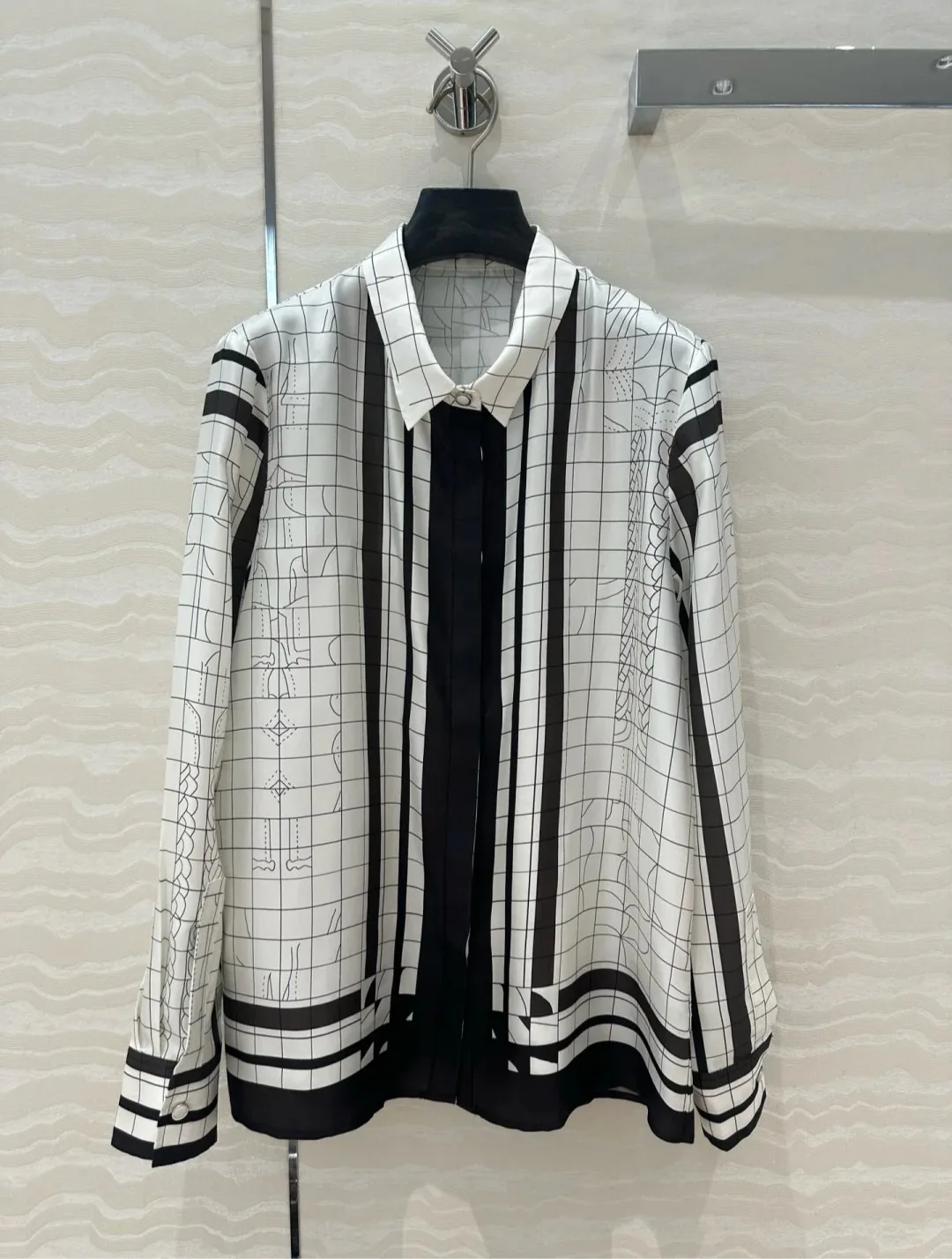 Куртки И Пуховики Женские Hermes 13578