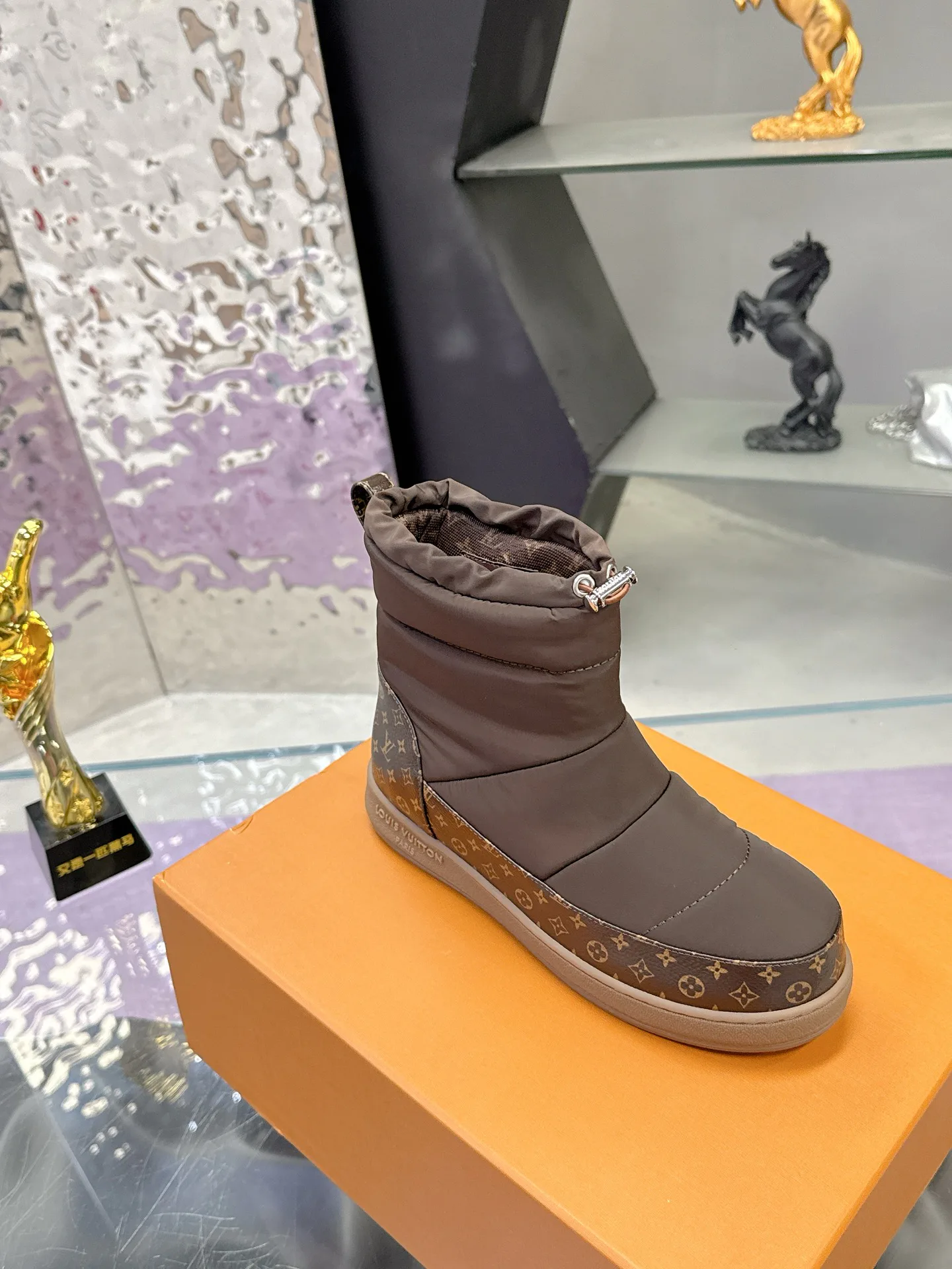 Угги Женские Louis Vuitton 841708