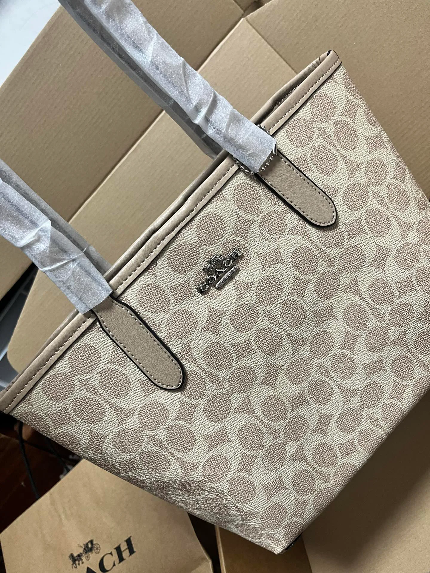 Классические Сумки Женские Coach 5082810