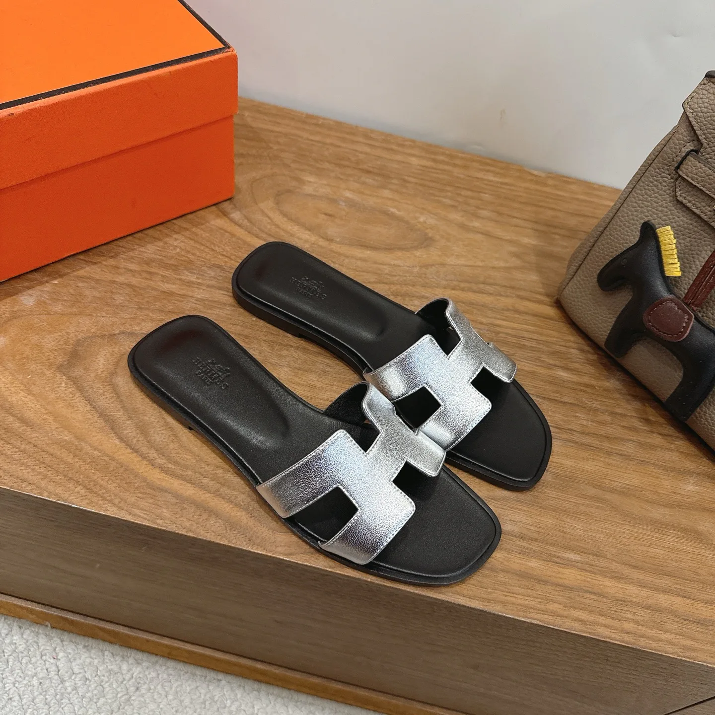 Сандалии Женские Hermes 10813747