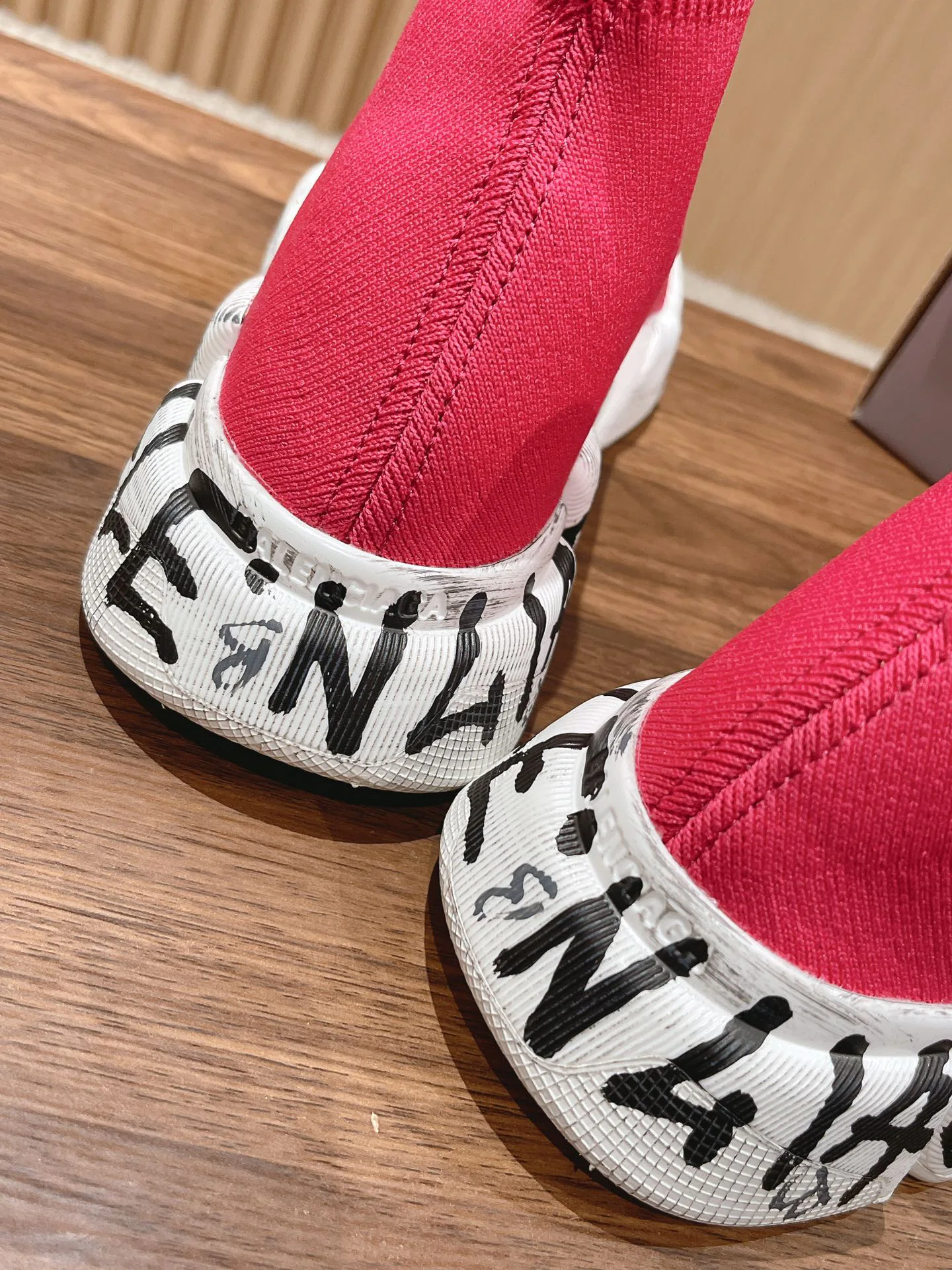 Кроссовки Женские Balenciaga 19780177