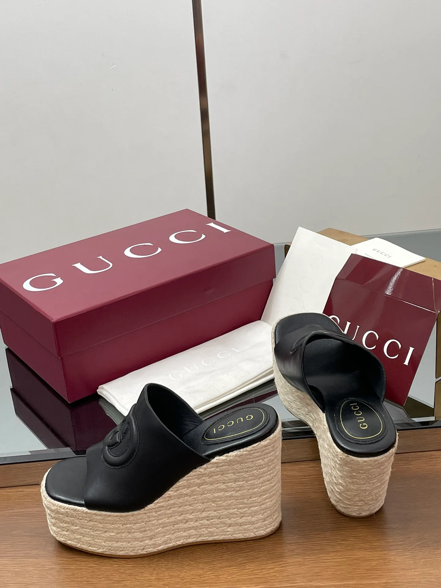 Босоножки Женские Gucci 11616327