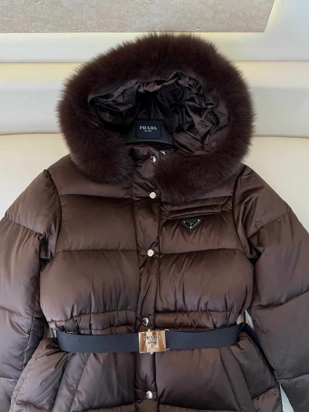 Куртки И Пуховики Женские Prada 18674646