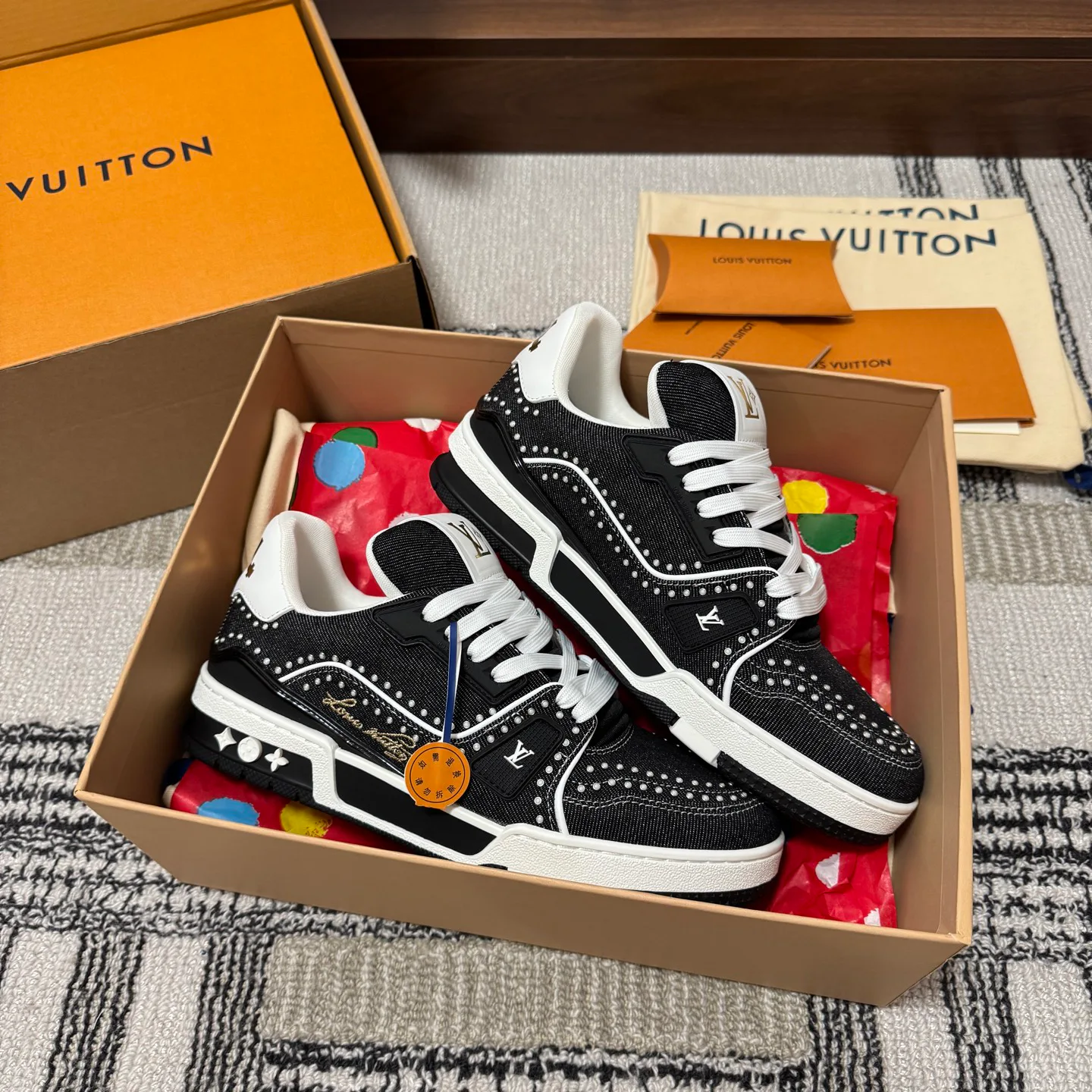 Кроссовки Женские Louis Vuitton 1546751