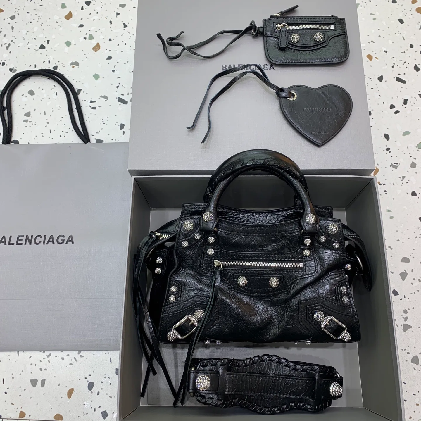 Классические Сумки Женские Balenciaga 17801579