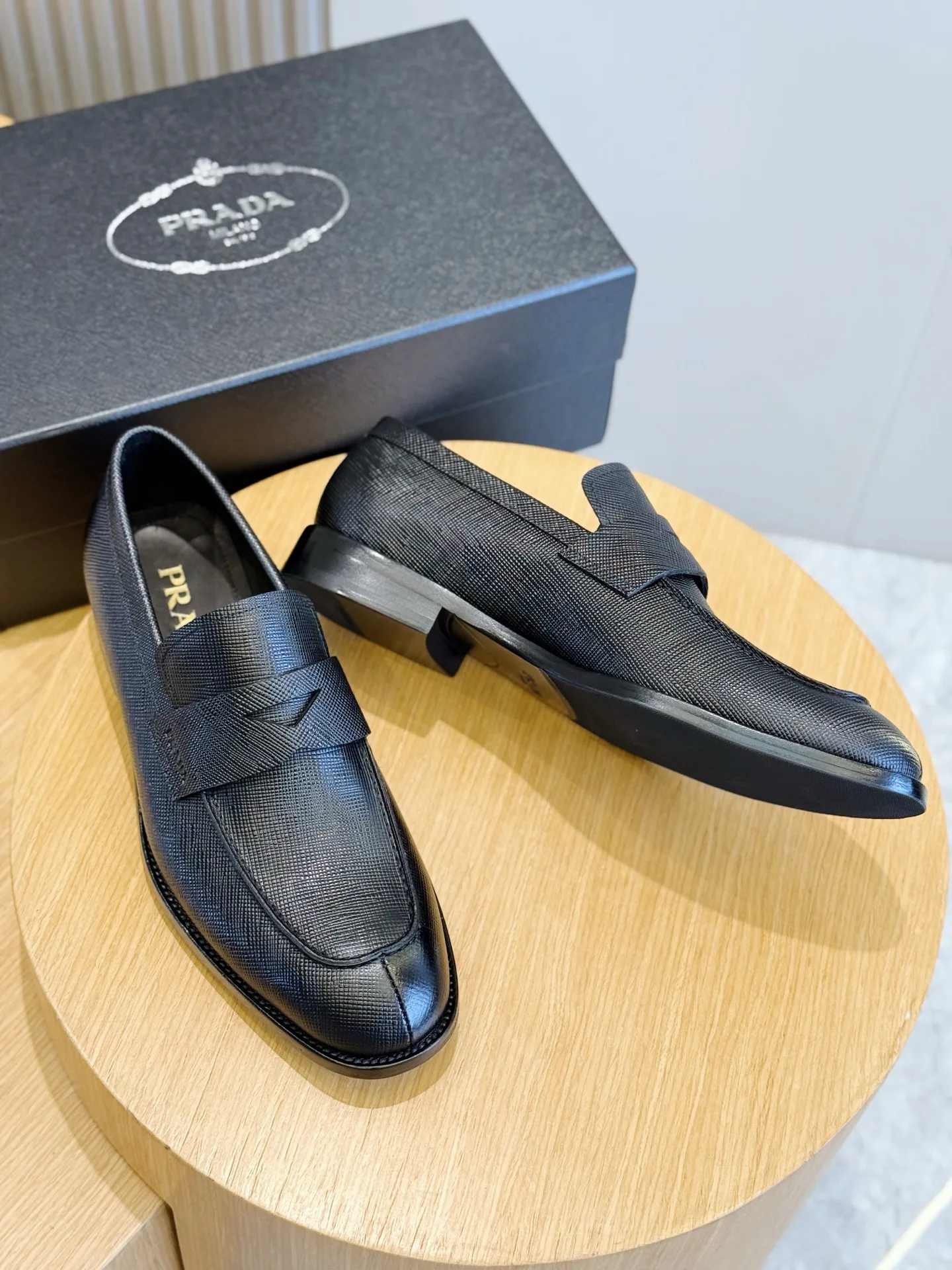Лоферы И Туфли Мужские Prada 18139697