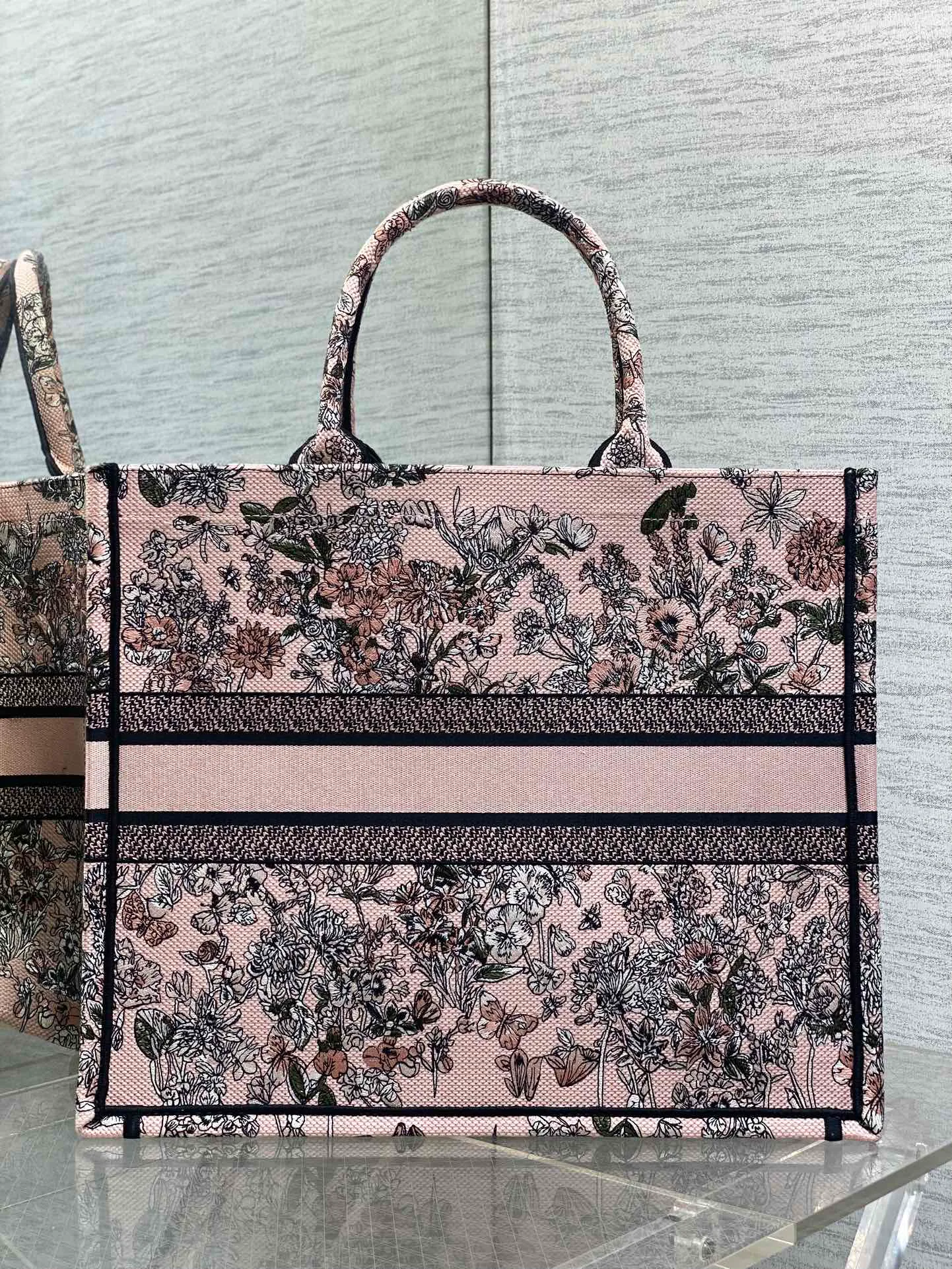 Классические Сумки Женские Christian Dior 274278