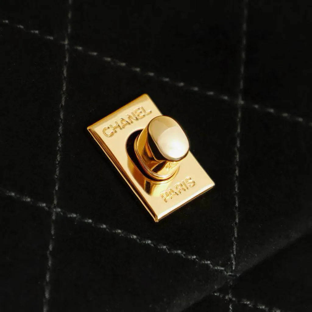 Классические Сумки Женские Chanel 13432351