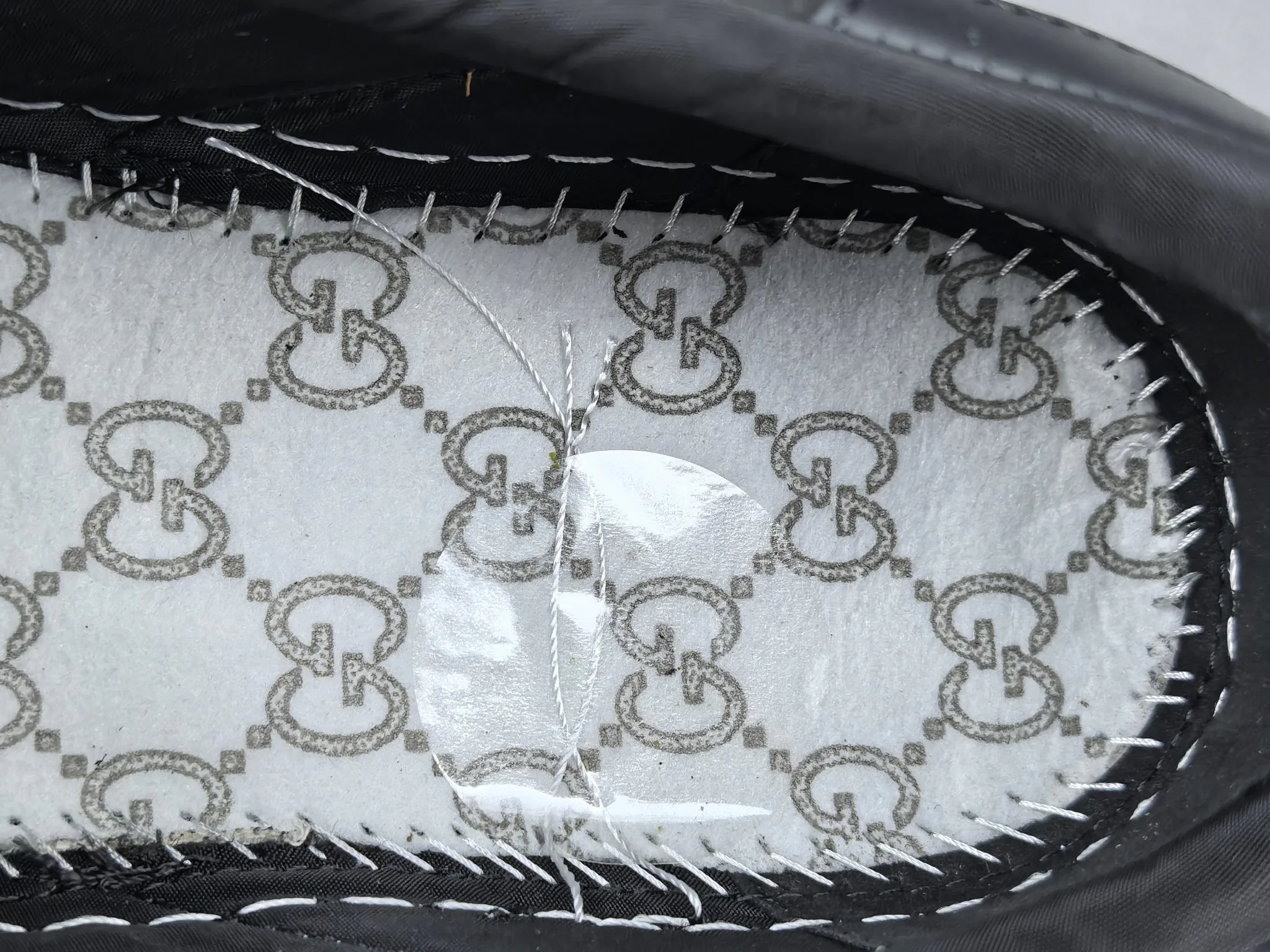 Кроссовки Женские Gucci 18552276