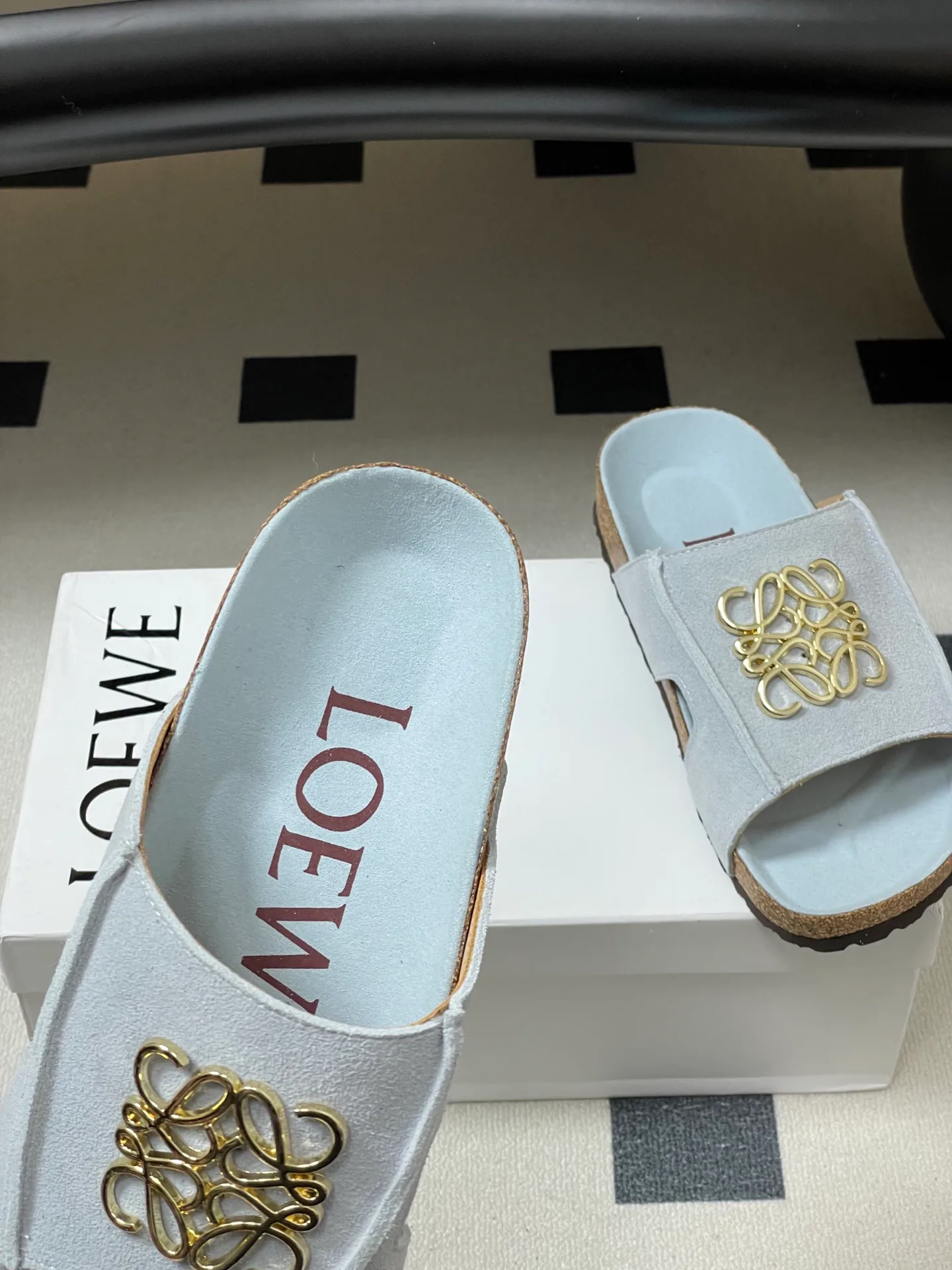 Шлепанцы Женские Loewe 1408244